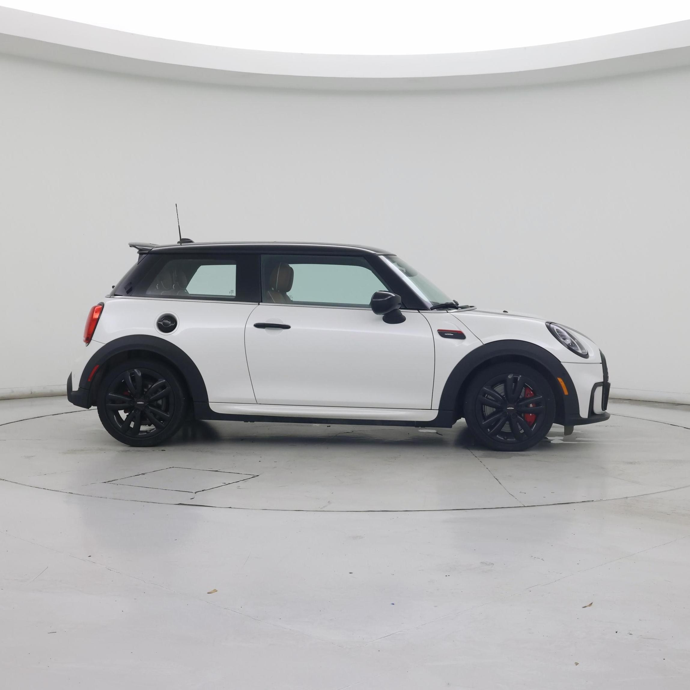 Thumbnail: 2024 MINI Cooper Hardtop - 7