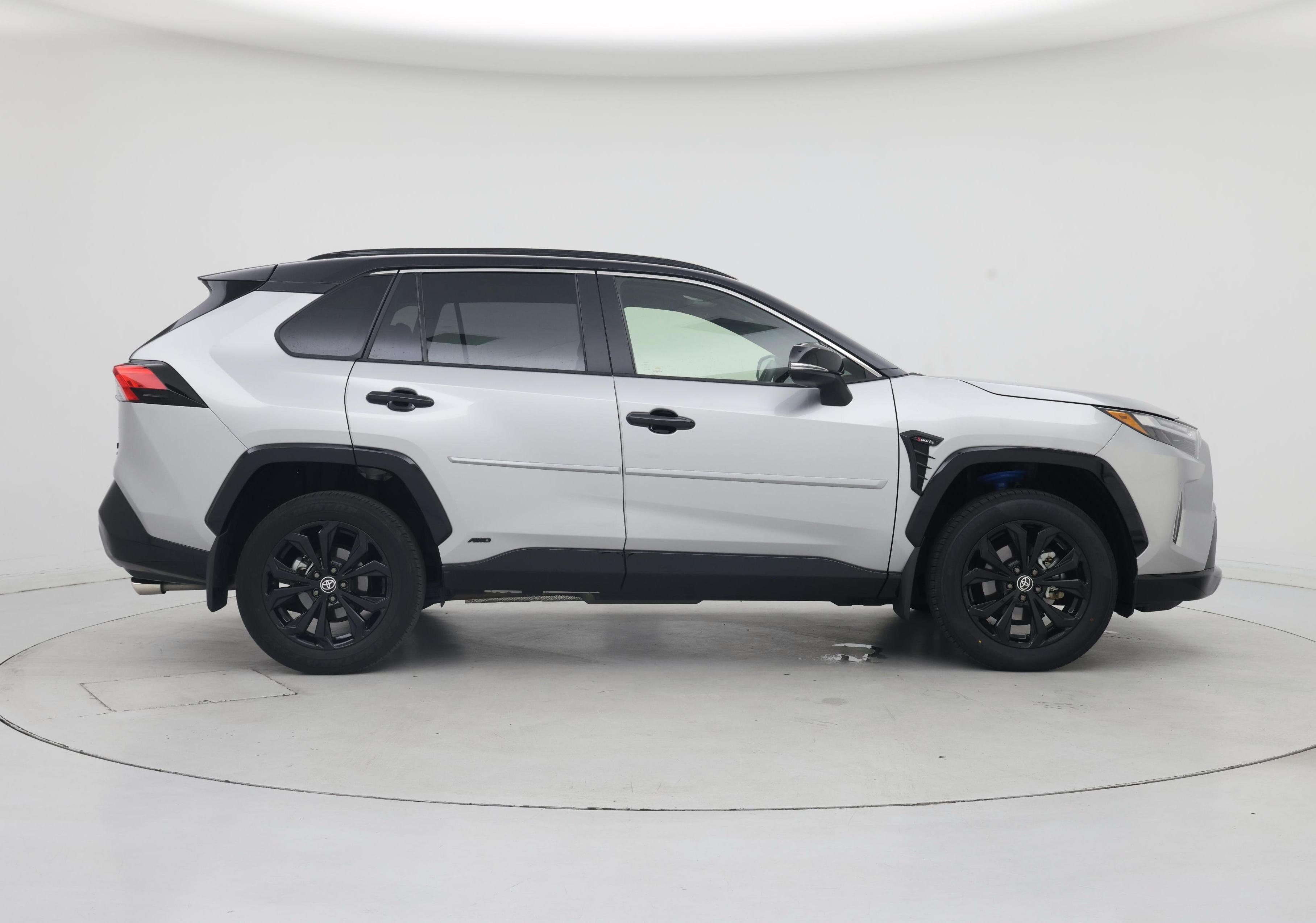 Thumbnail: 2025 Toyota RAV4 - 7