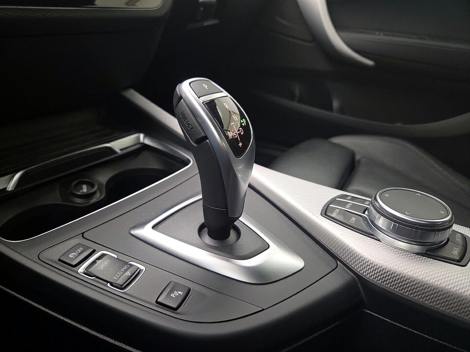 2019 BMW 2 Series M240i - Photo 19