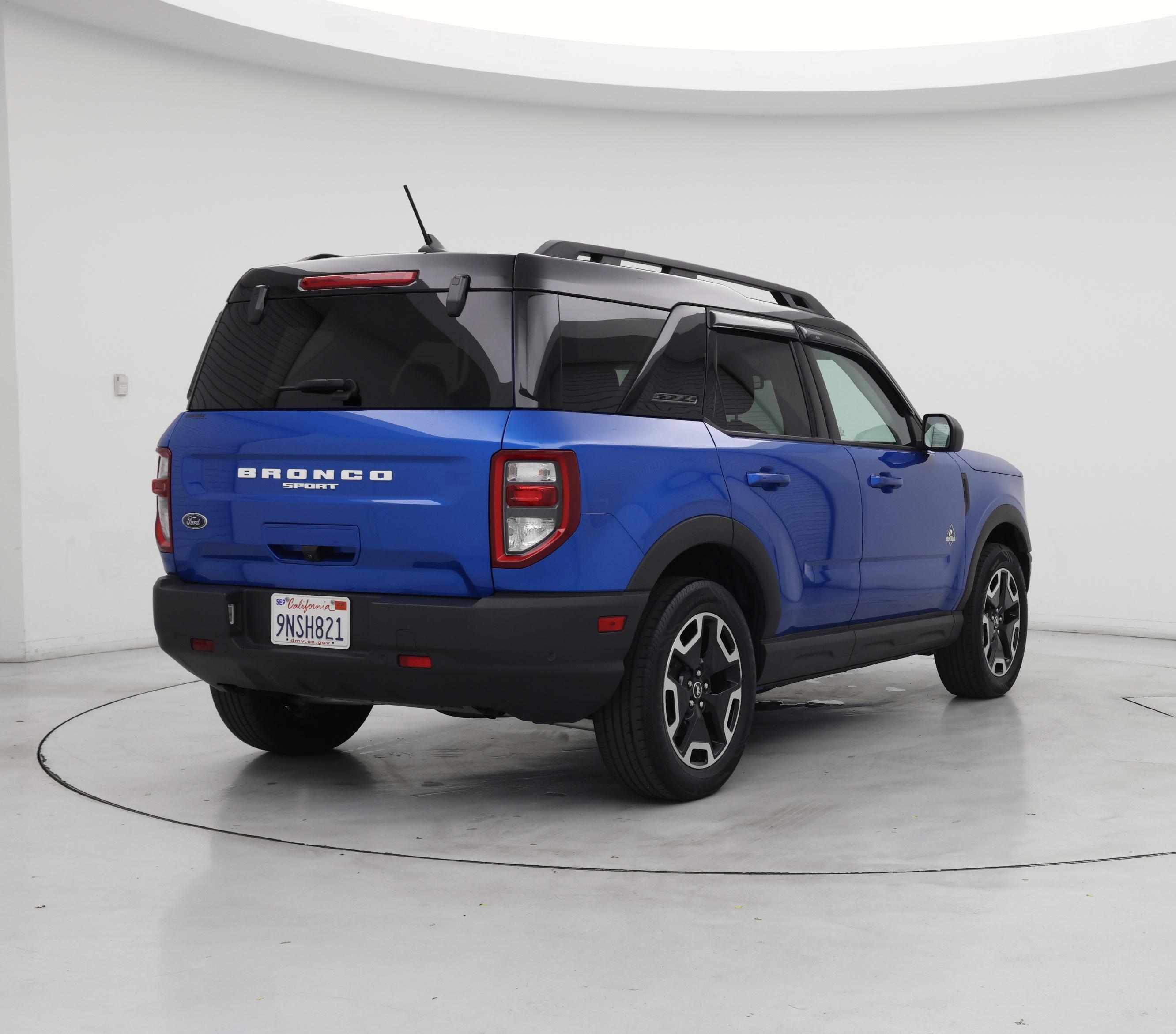 Thumbnail: 2022 Ford Bronco Sport - 8
