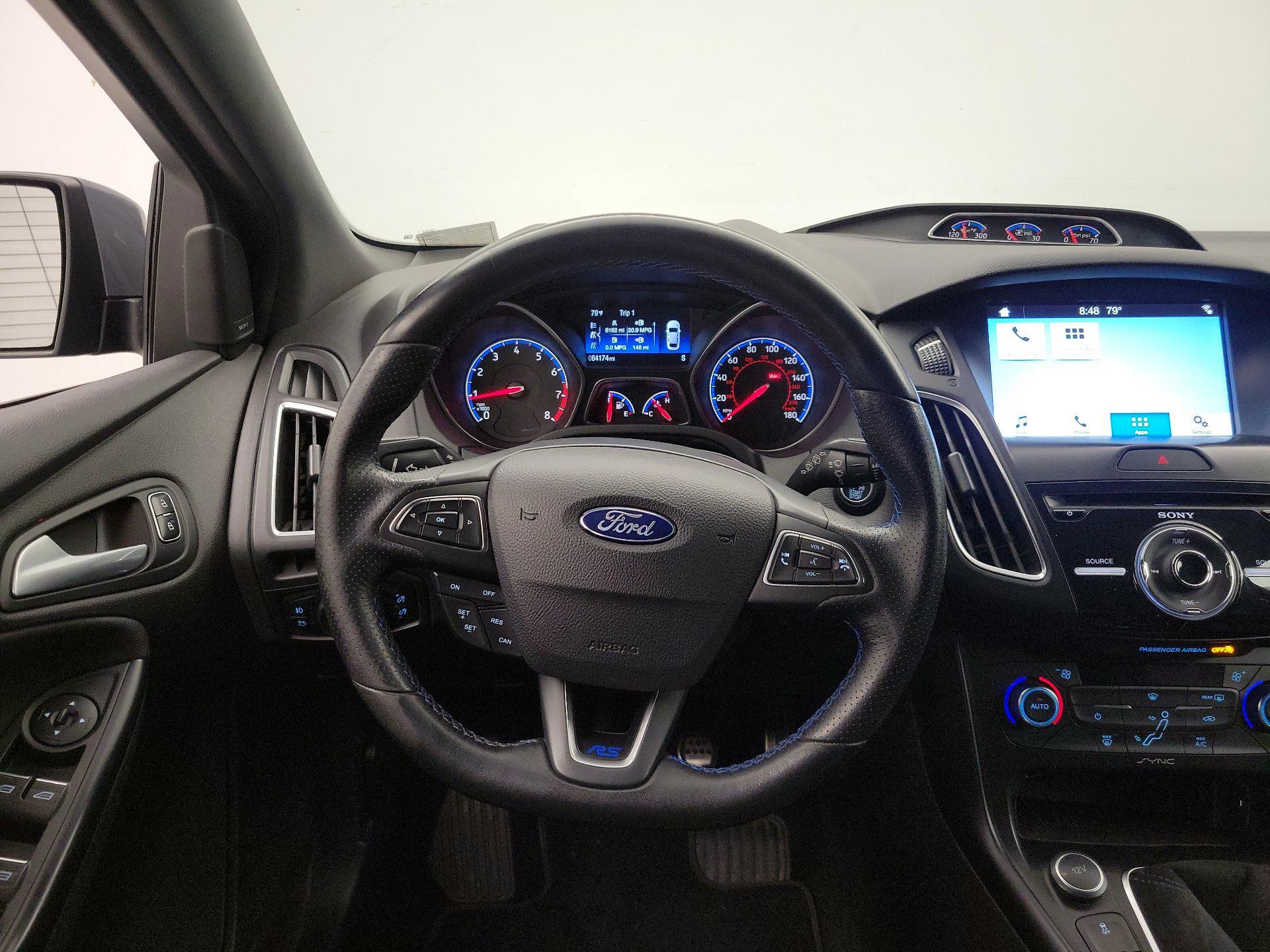 Thumbnail: 2017 Ford Focus - 10