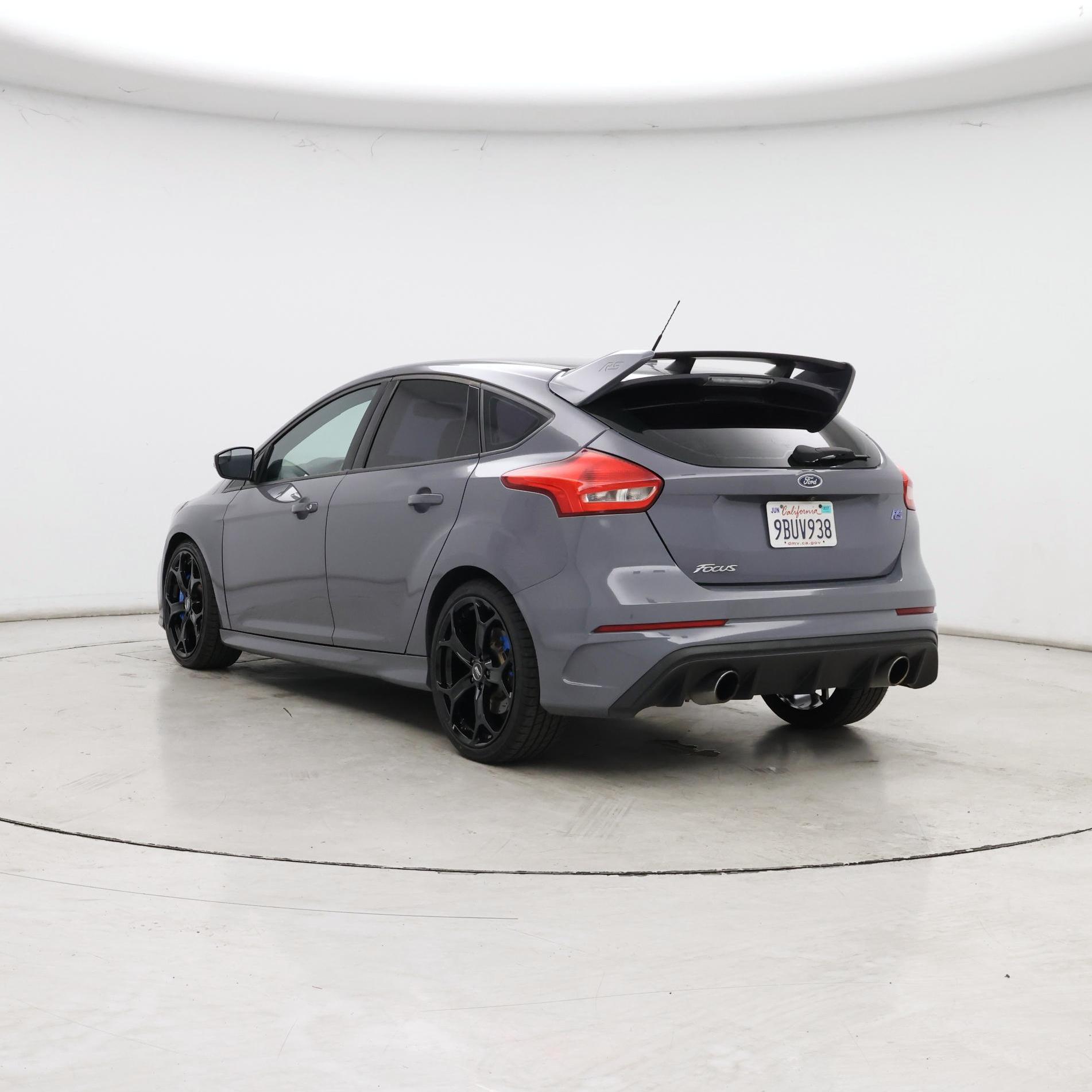 Thumbnail: 2017 Ford Focus - 2