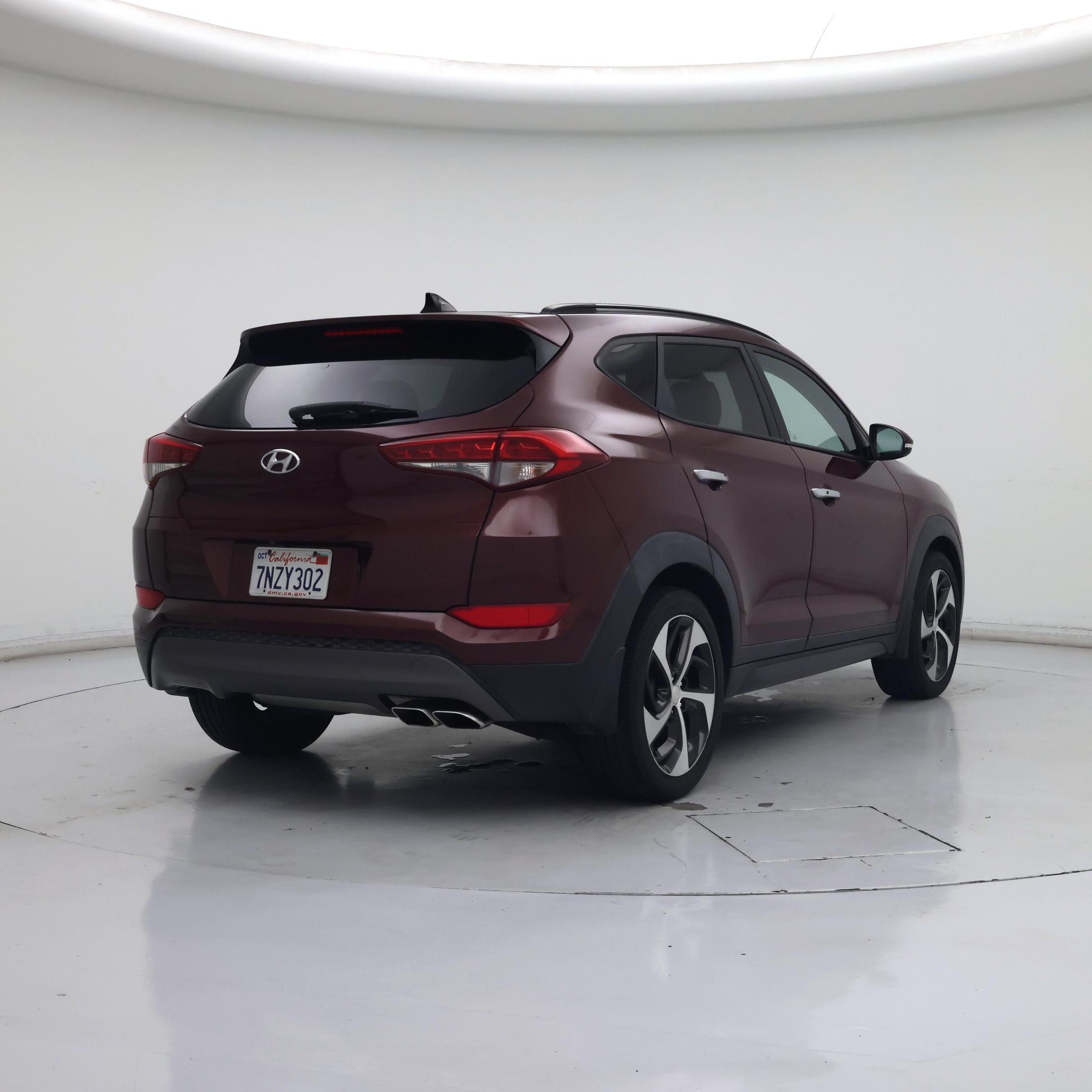 Thumbnail: 2016 Hyundai Tucson - 8