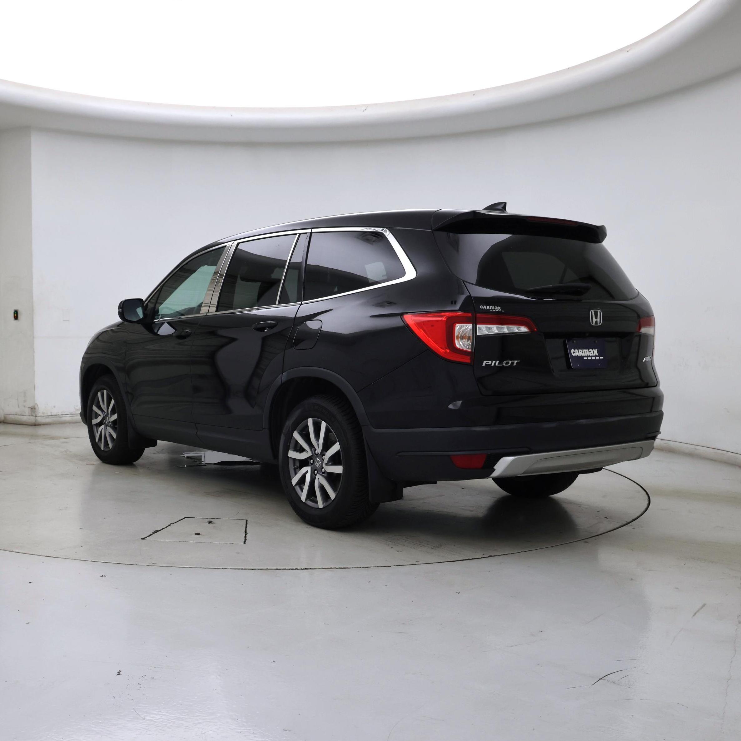 Thumbnail: 2020 Honda Pilot - 2