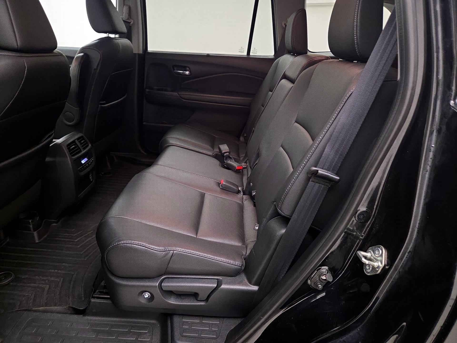 Thumbnail: 2020 Honda Pilot - 20