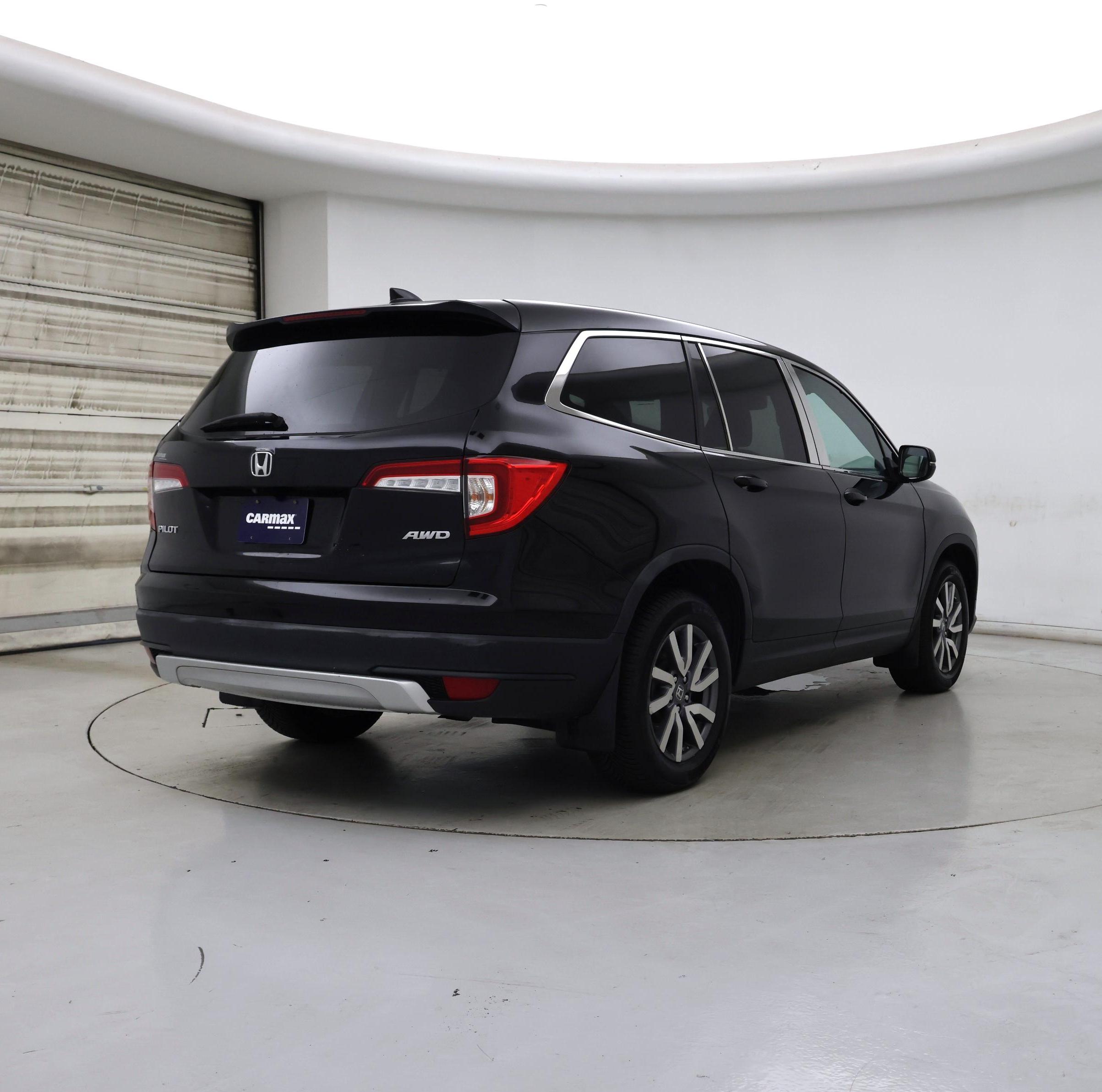 Thumbnail: 2020 Honda Pilot - 8