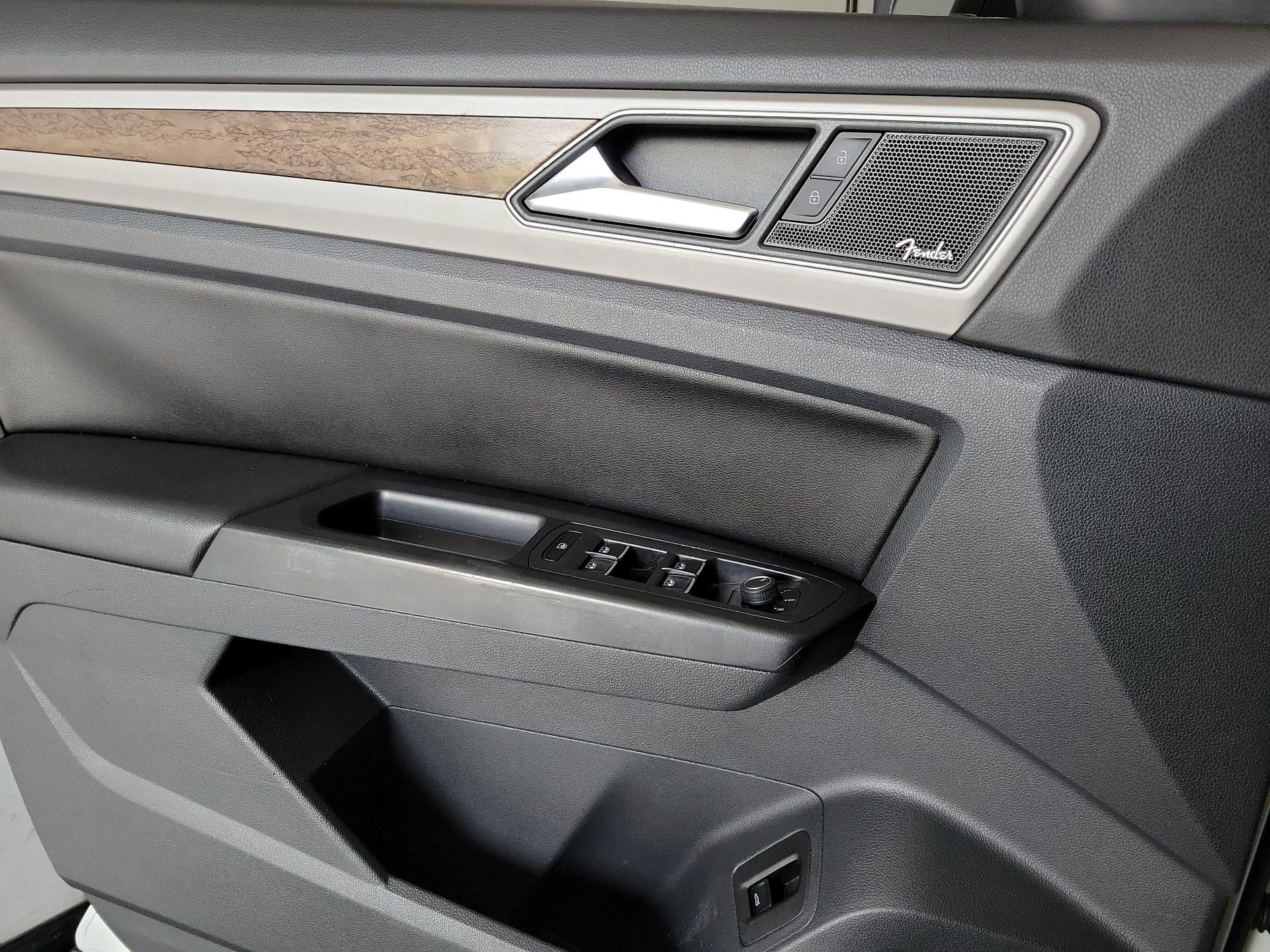 Thumbnail: 2019 Volkswagen Atlas - 12