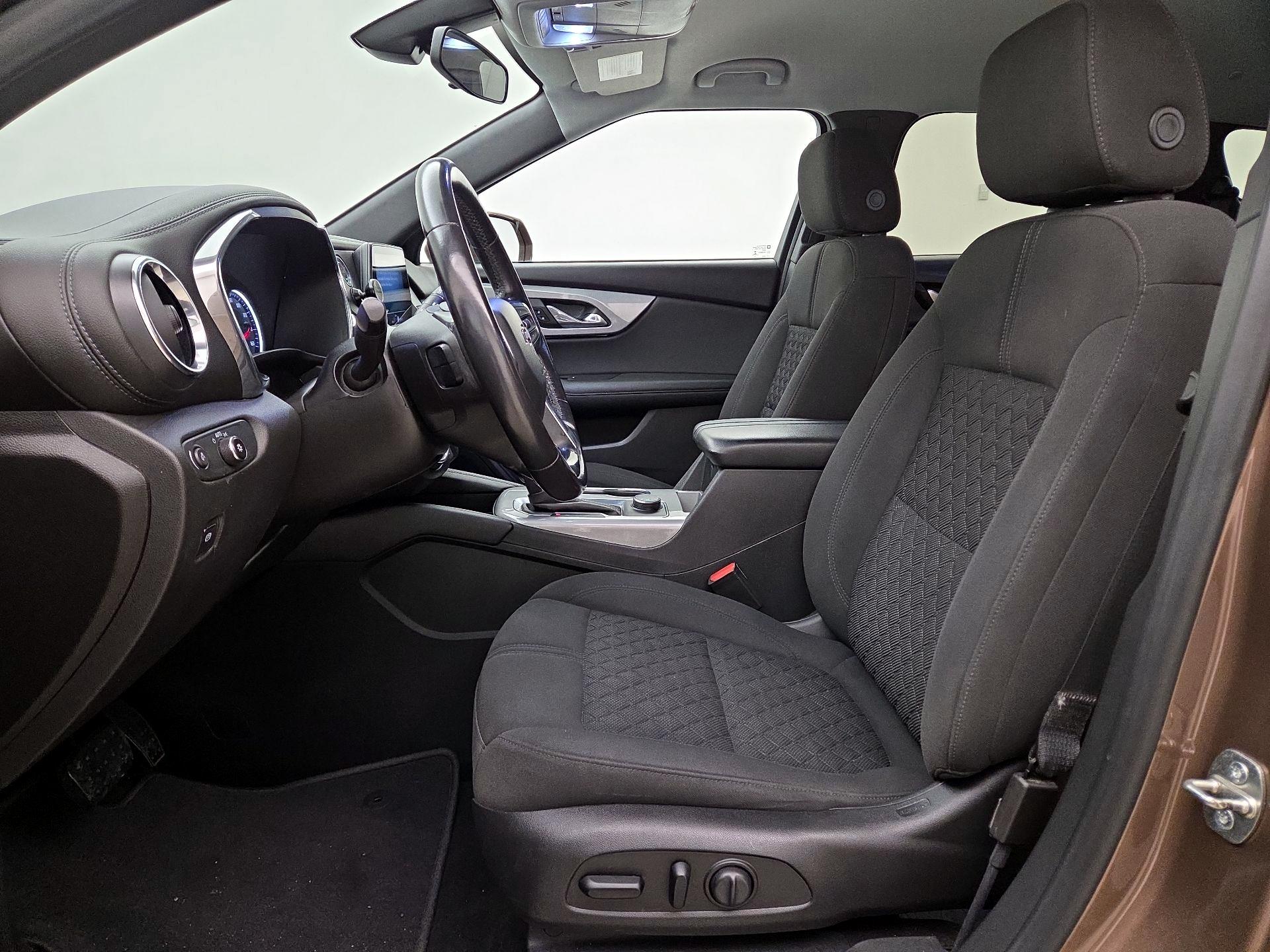 Thumbnail: 2019 Chevrolet Blazer - 11