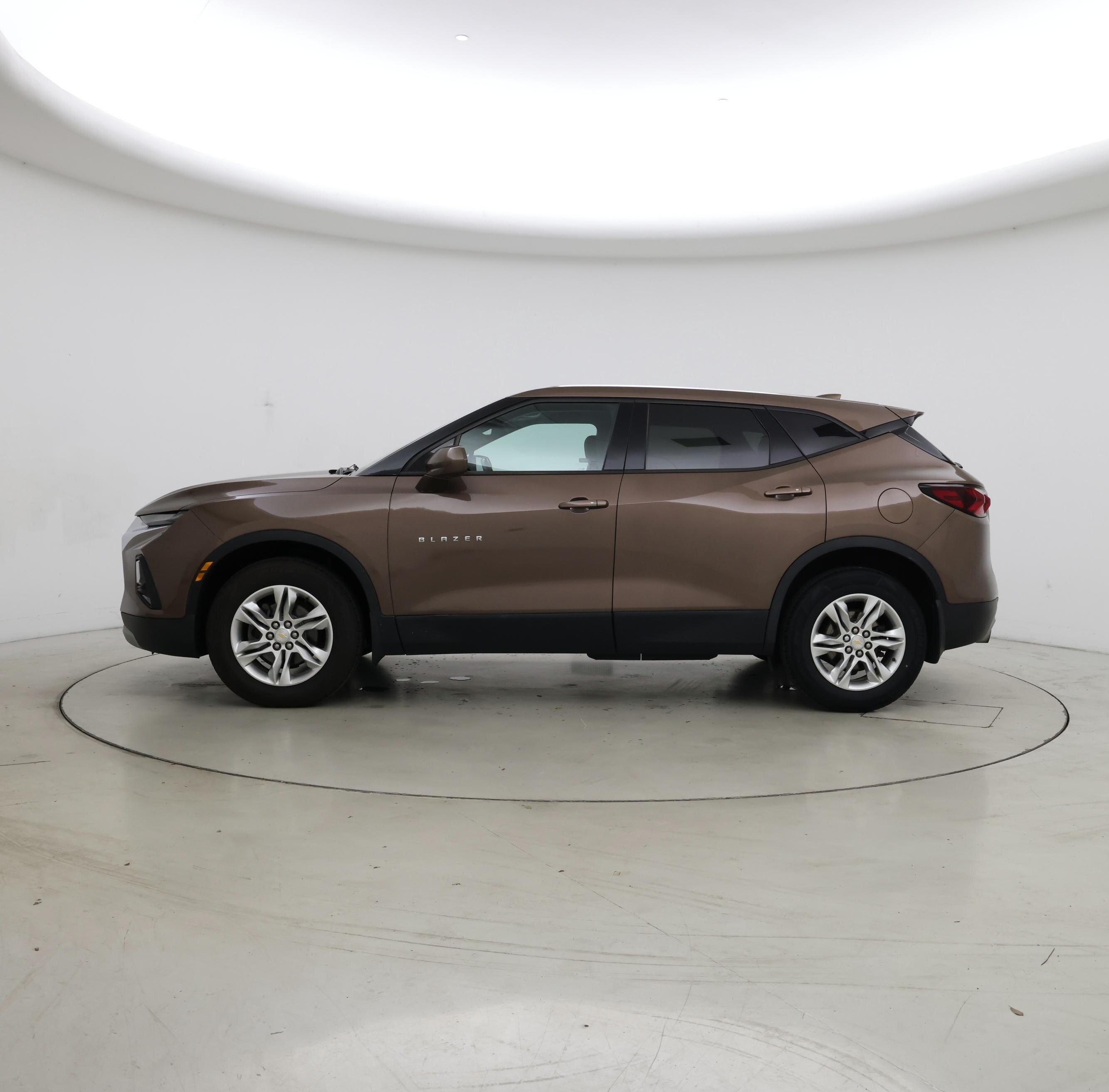 Thumbnail: 2019 Chevrolet Blazer - 3