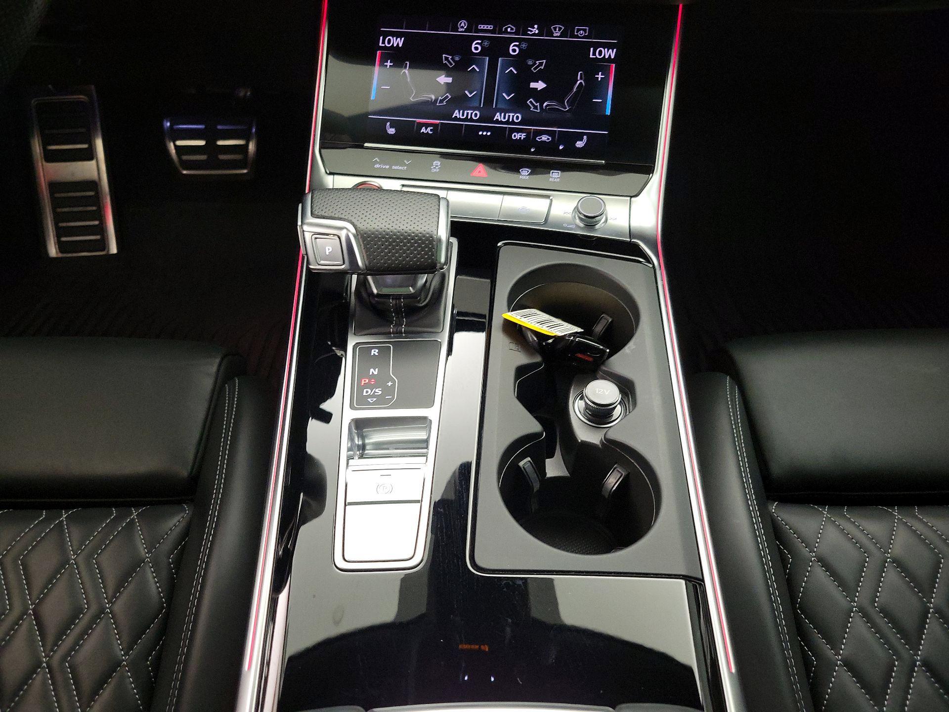 Thumbnail: 2022 Audi S7 - 17
