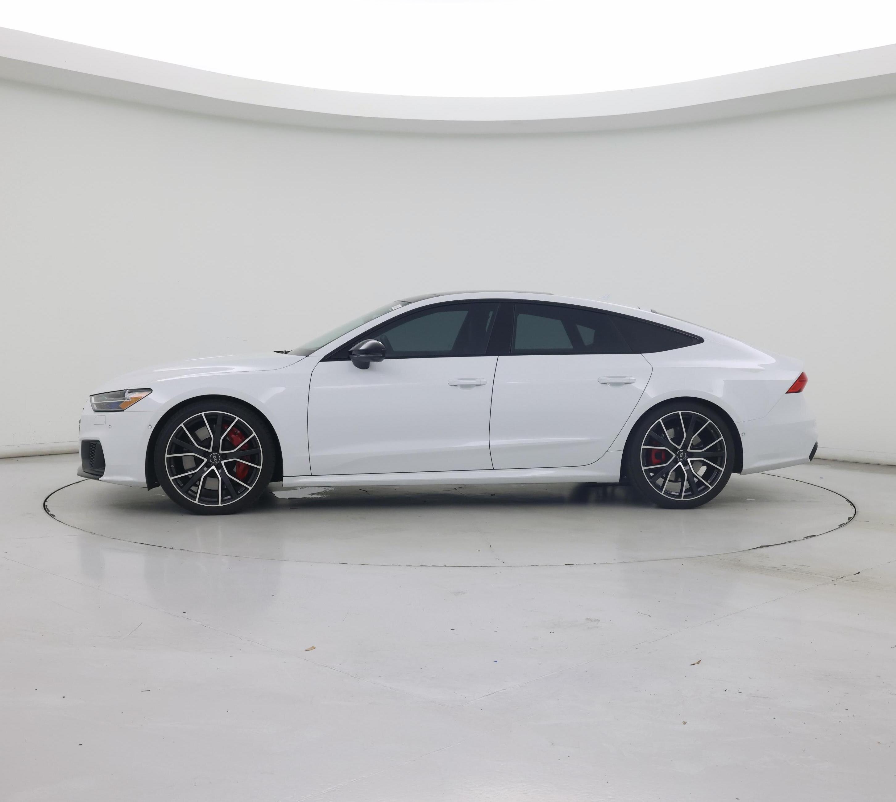 Thumbnail: 2022 Audi S7 - 3