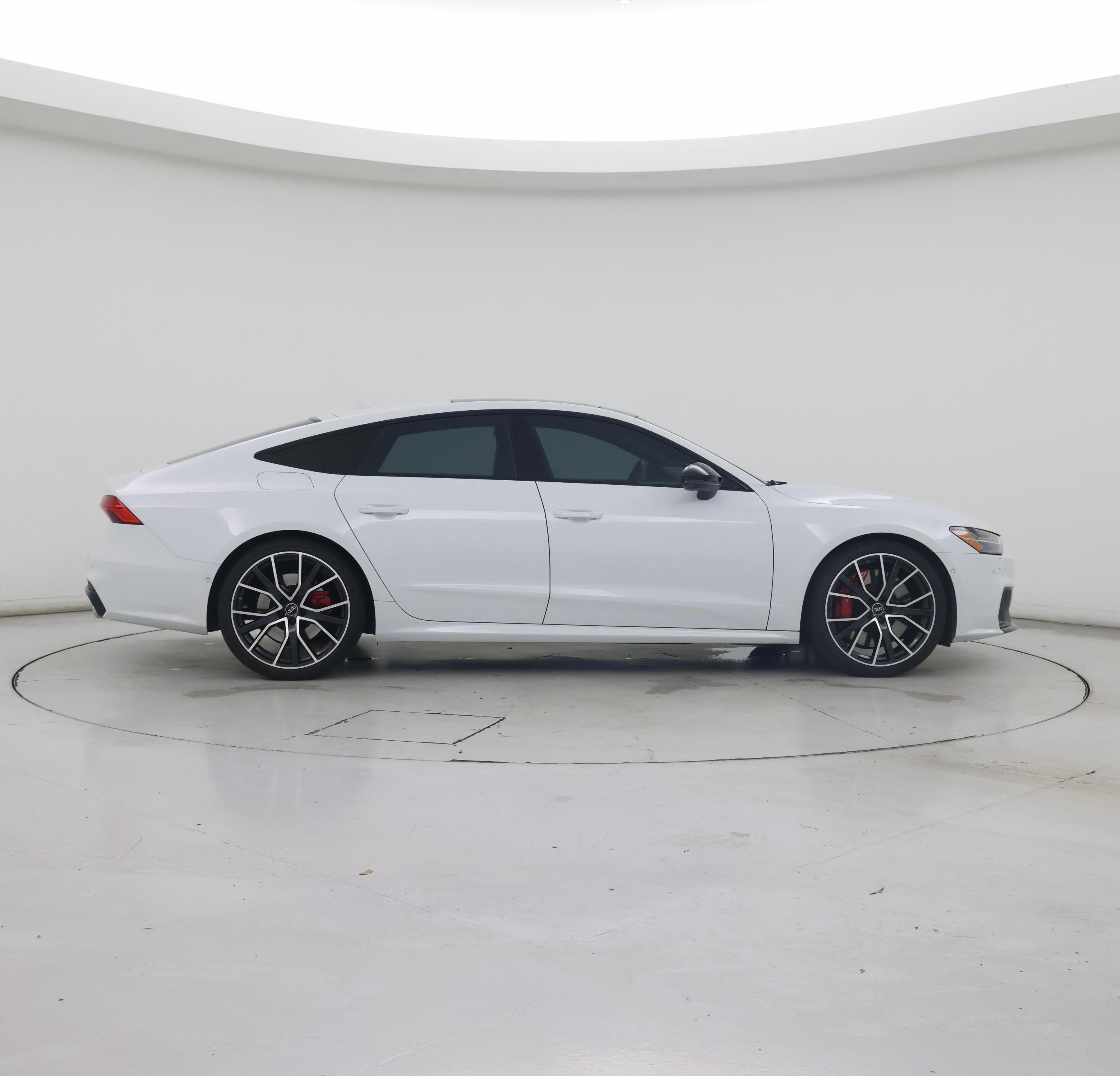 Thumbnail: 2022 Audi S7 - 7