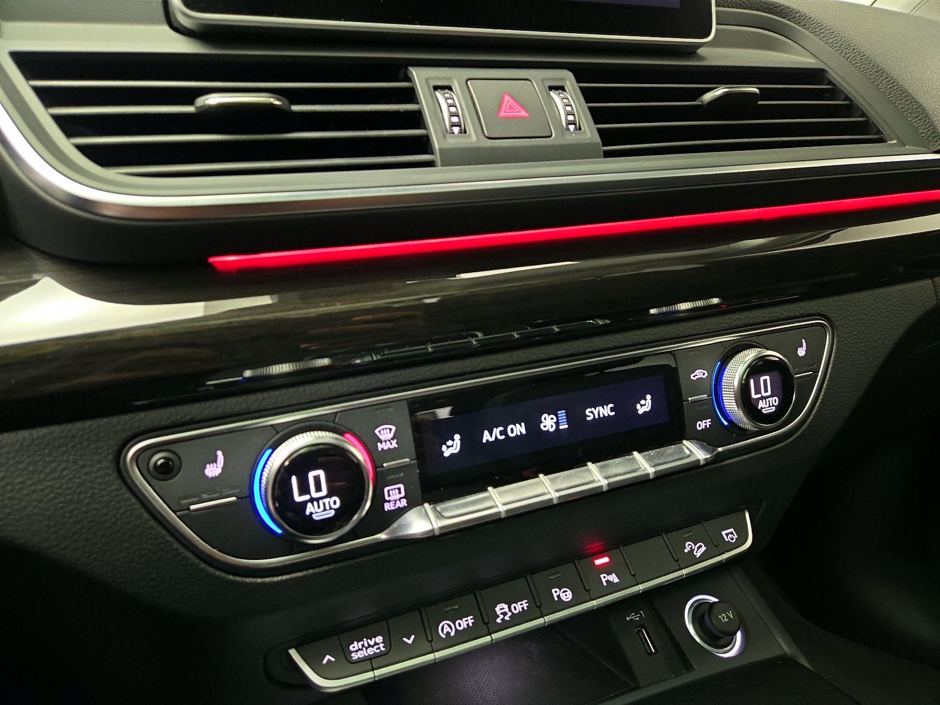 Thumbnail: 2019 Audi Q5 - 17