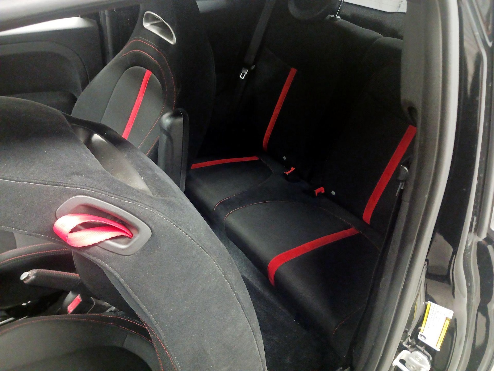 Photo 19