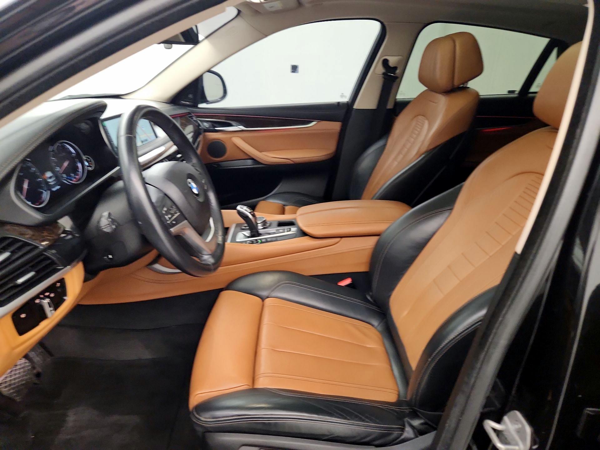 Thumbnail: 2015 BMW X6 - 11