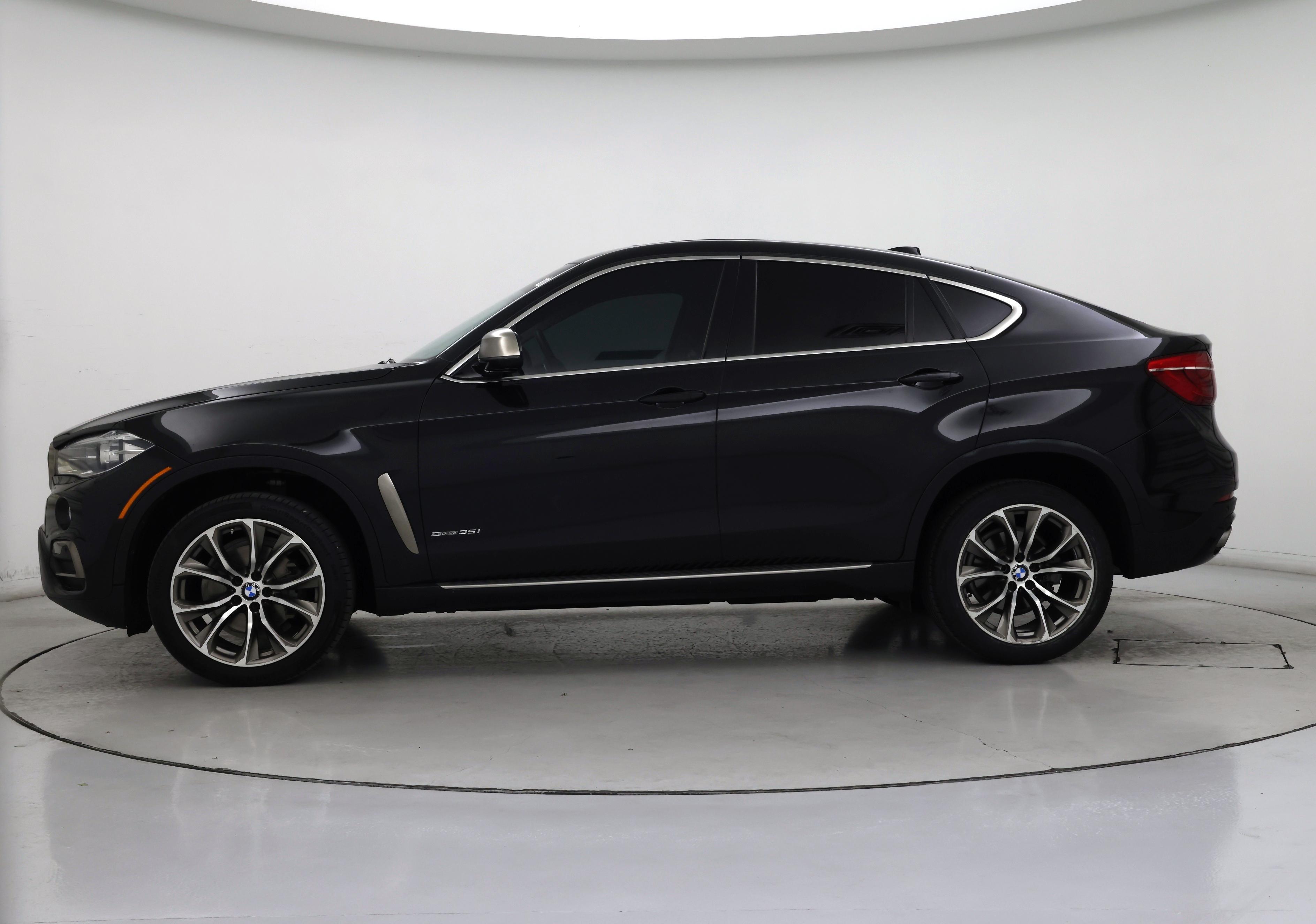 Thumbnail: 2015 BMW X6 - 3