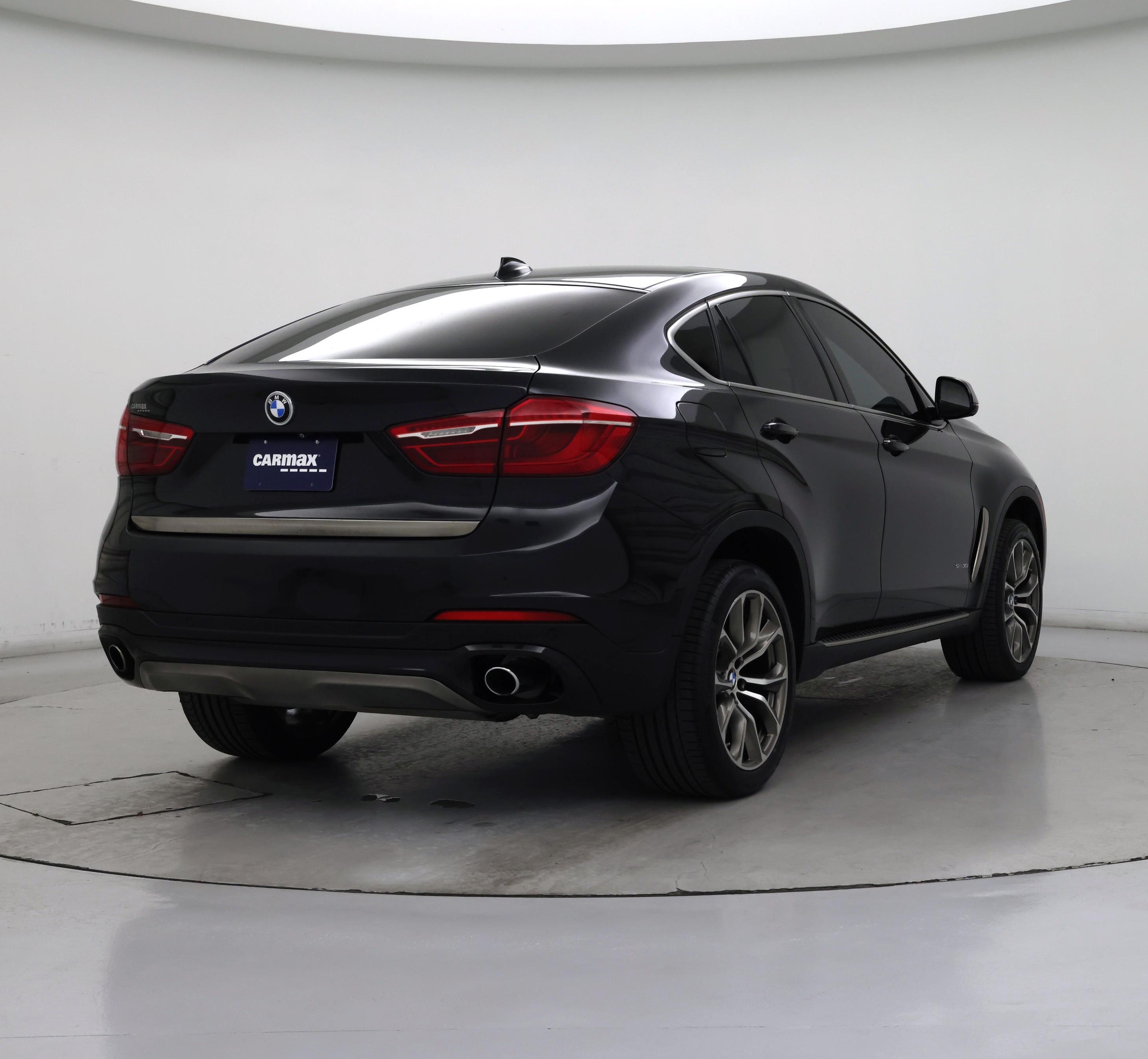 Thumbnail: 2015 BMW X6 - 8