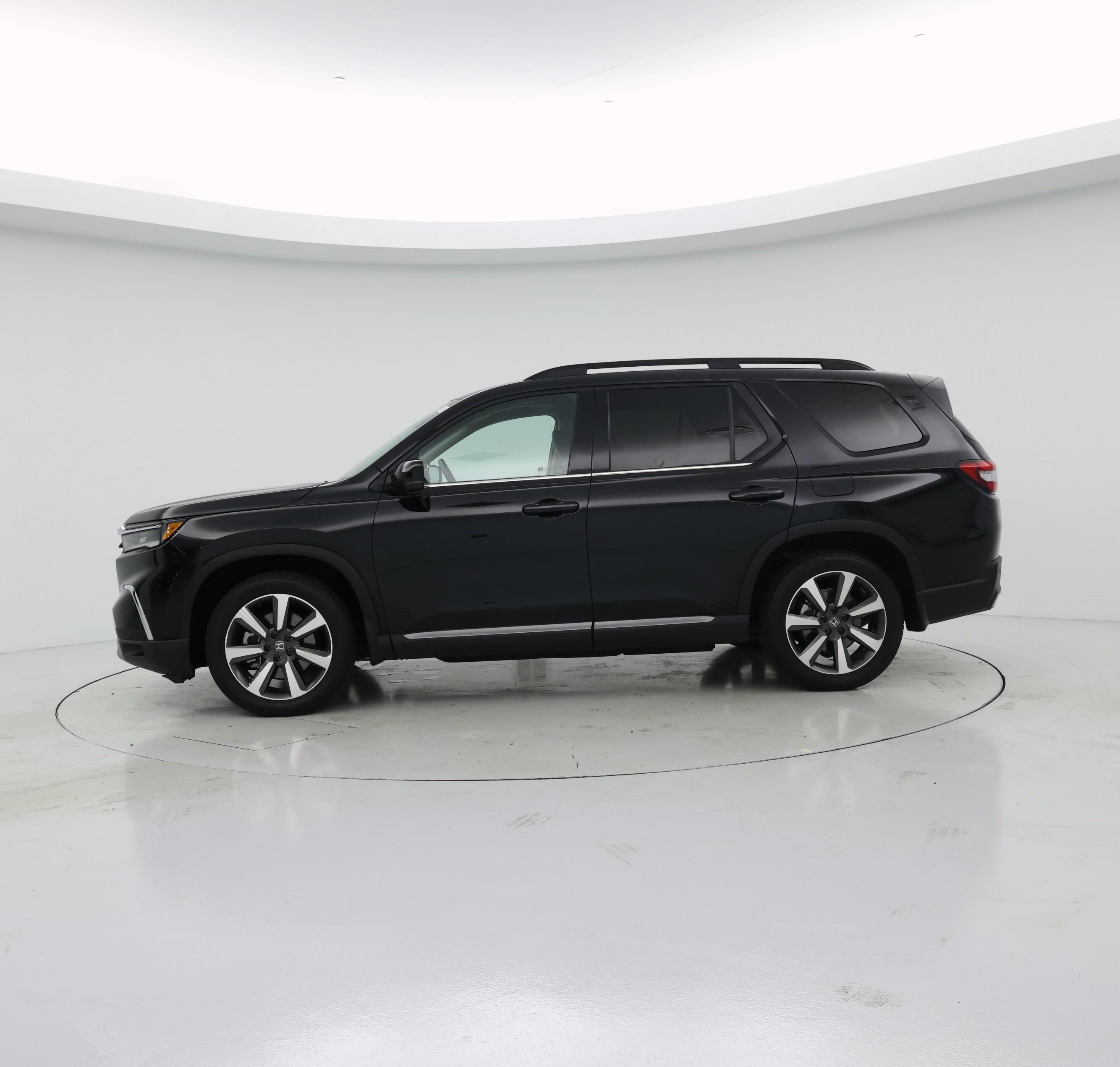 Thumbnail: 2025 Honda Pilot - 3