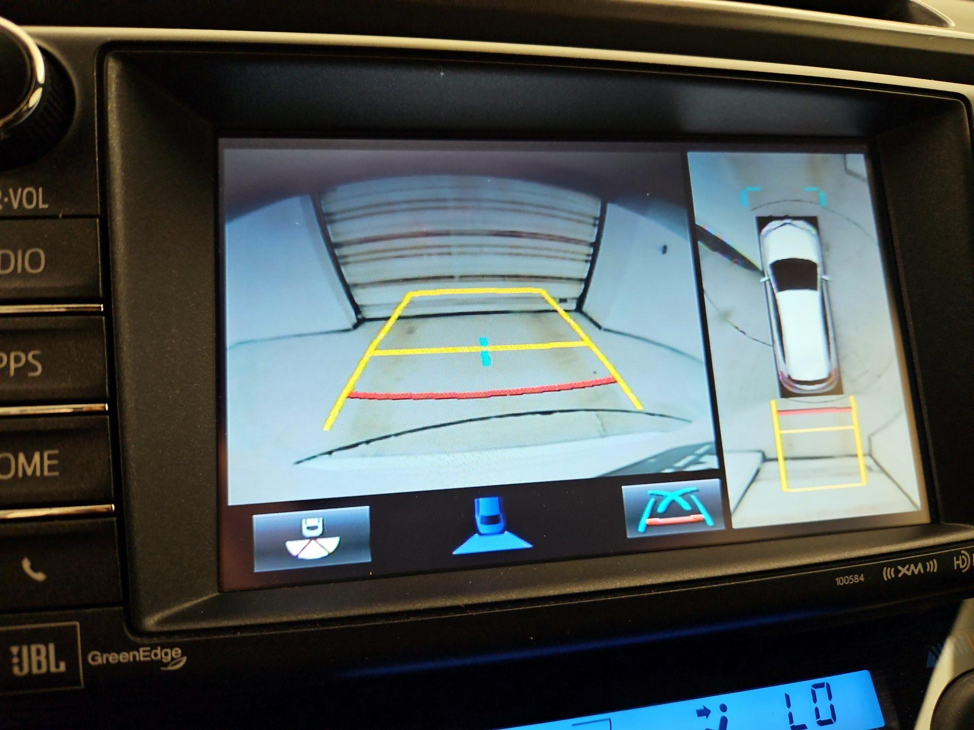 Thumbnail: 2016 Toyota RAV4 - 14