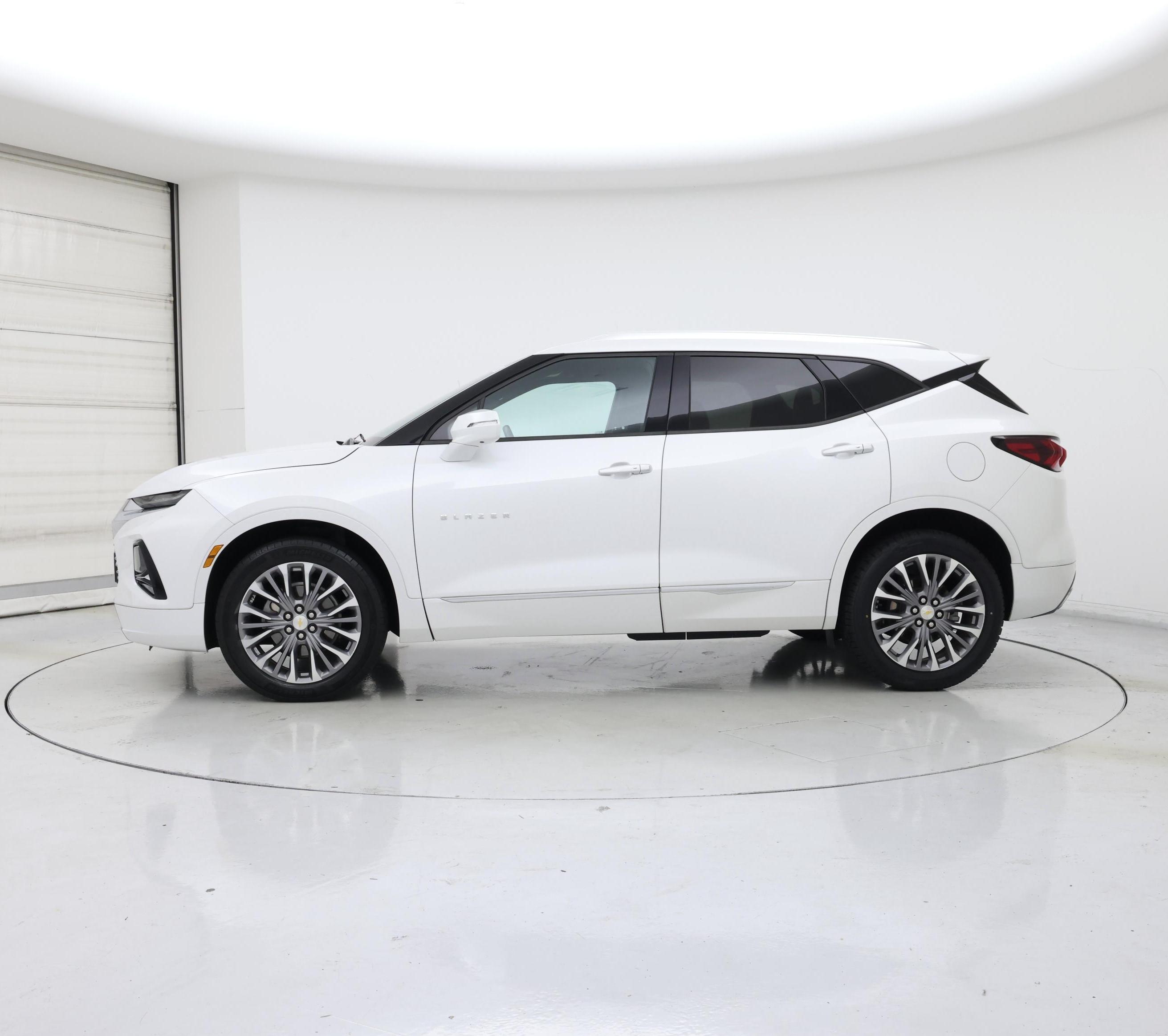 Thumbnail: 2020 Chevrolet Blazer - 3