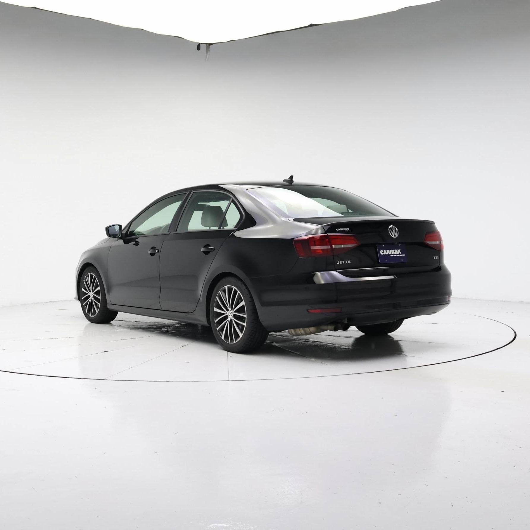 Thumbnail: 2016 Volkswagen Jetta - 2