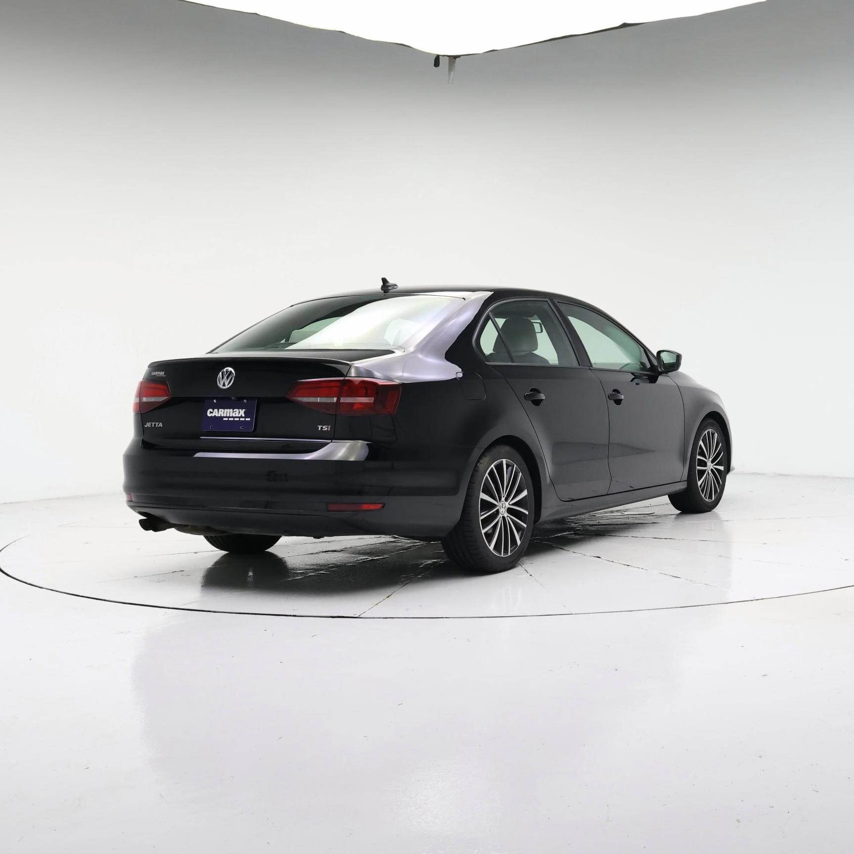 Thumbnail: 2016 Volkswagen Jetta - 8