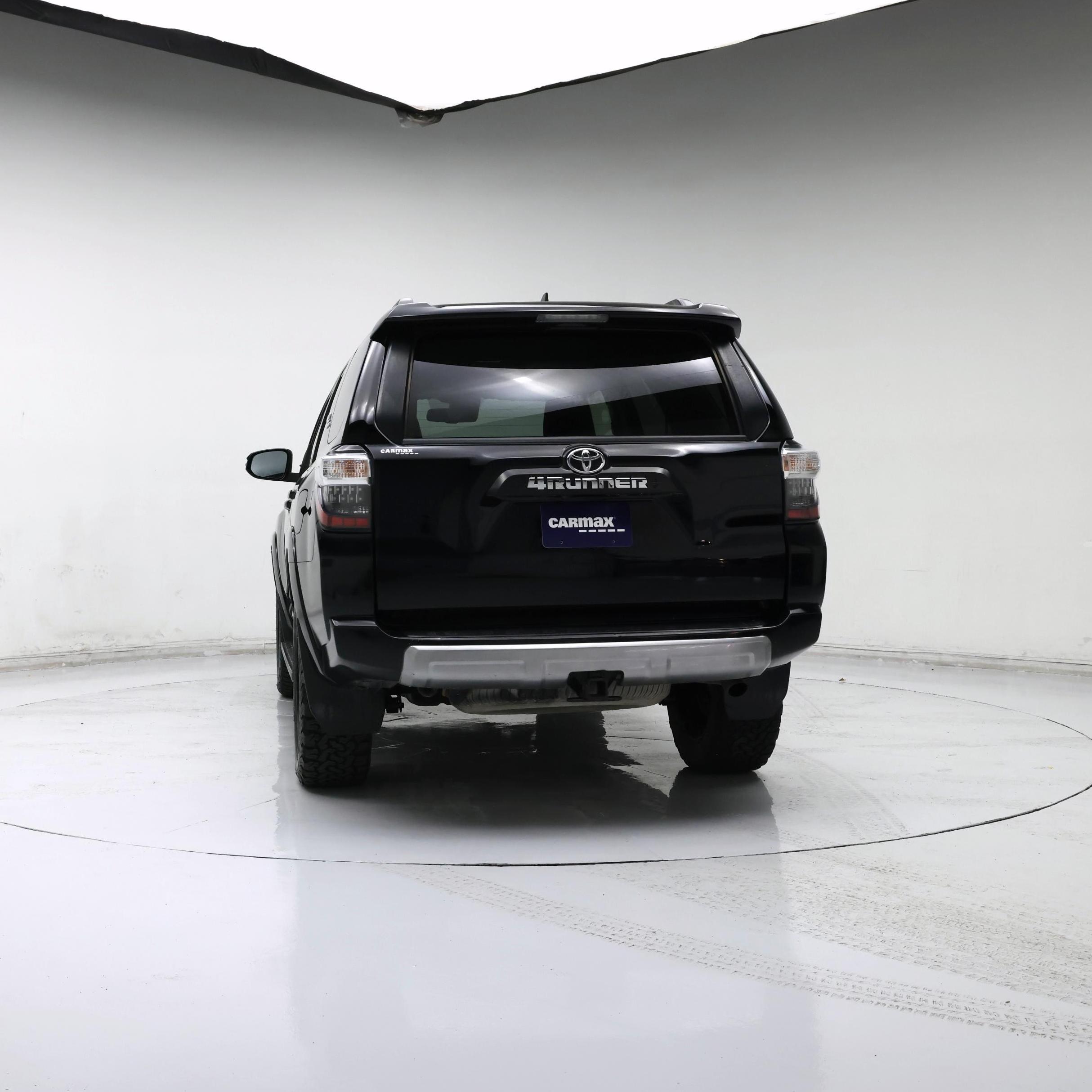 Thumbnail: 2020 Toyota 4Runner - 6