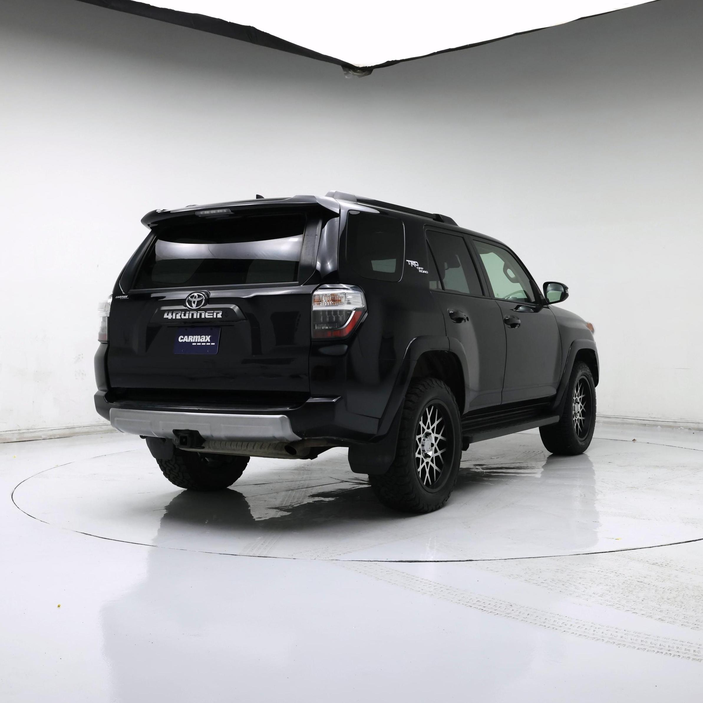 Thumbnail: 2020 Toyota 4Runner - 8