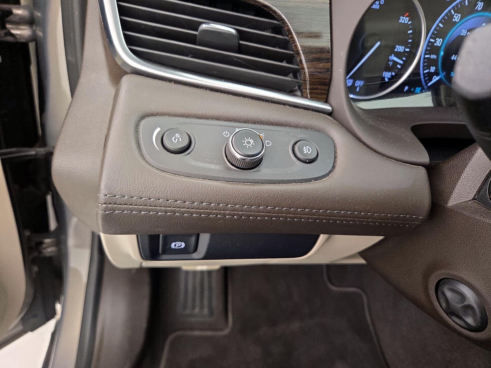 Thumbnail: 2017 Buick LaCrosse - 11