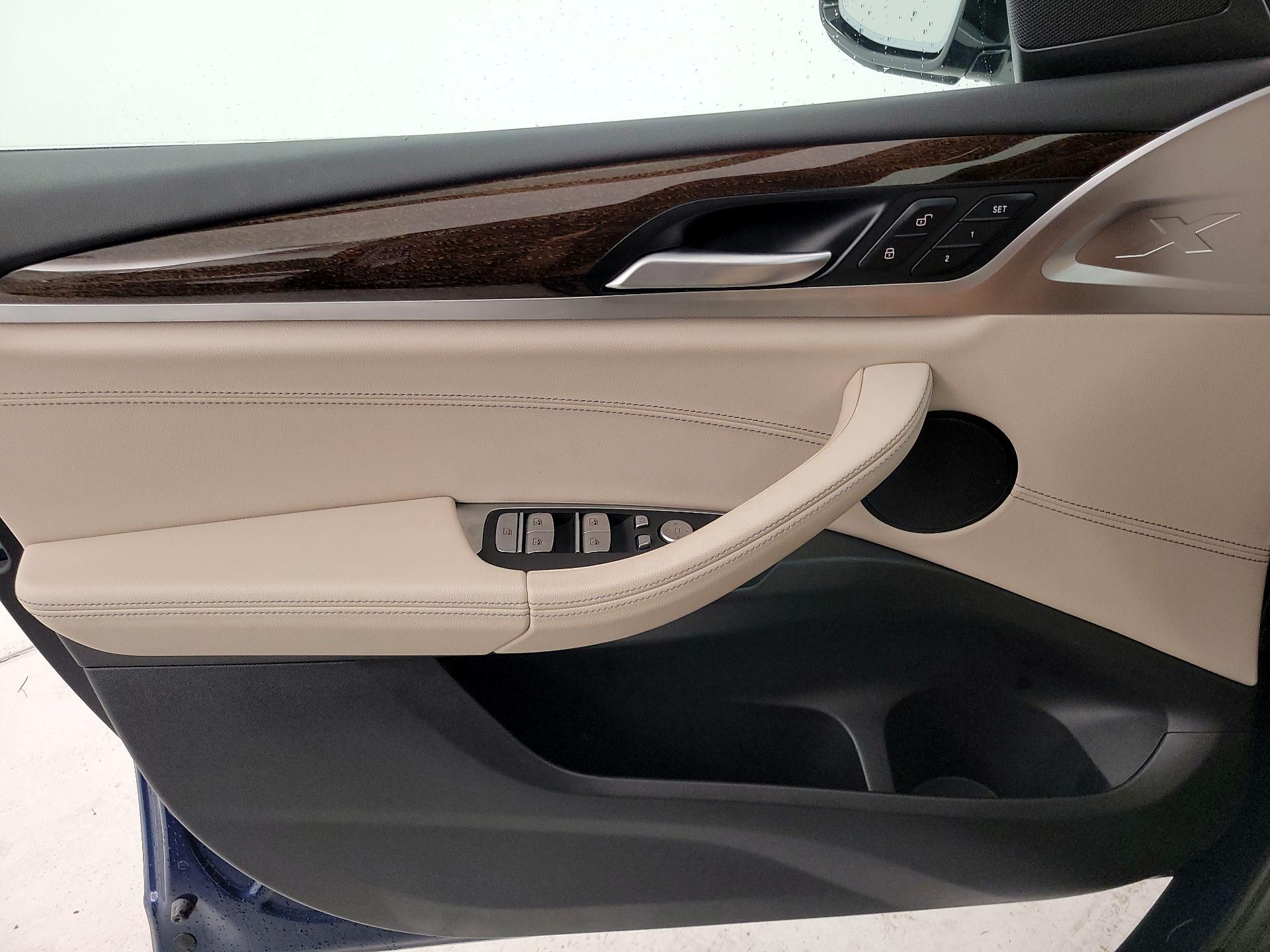Thumbnail: 2021 BMW X3 - 12