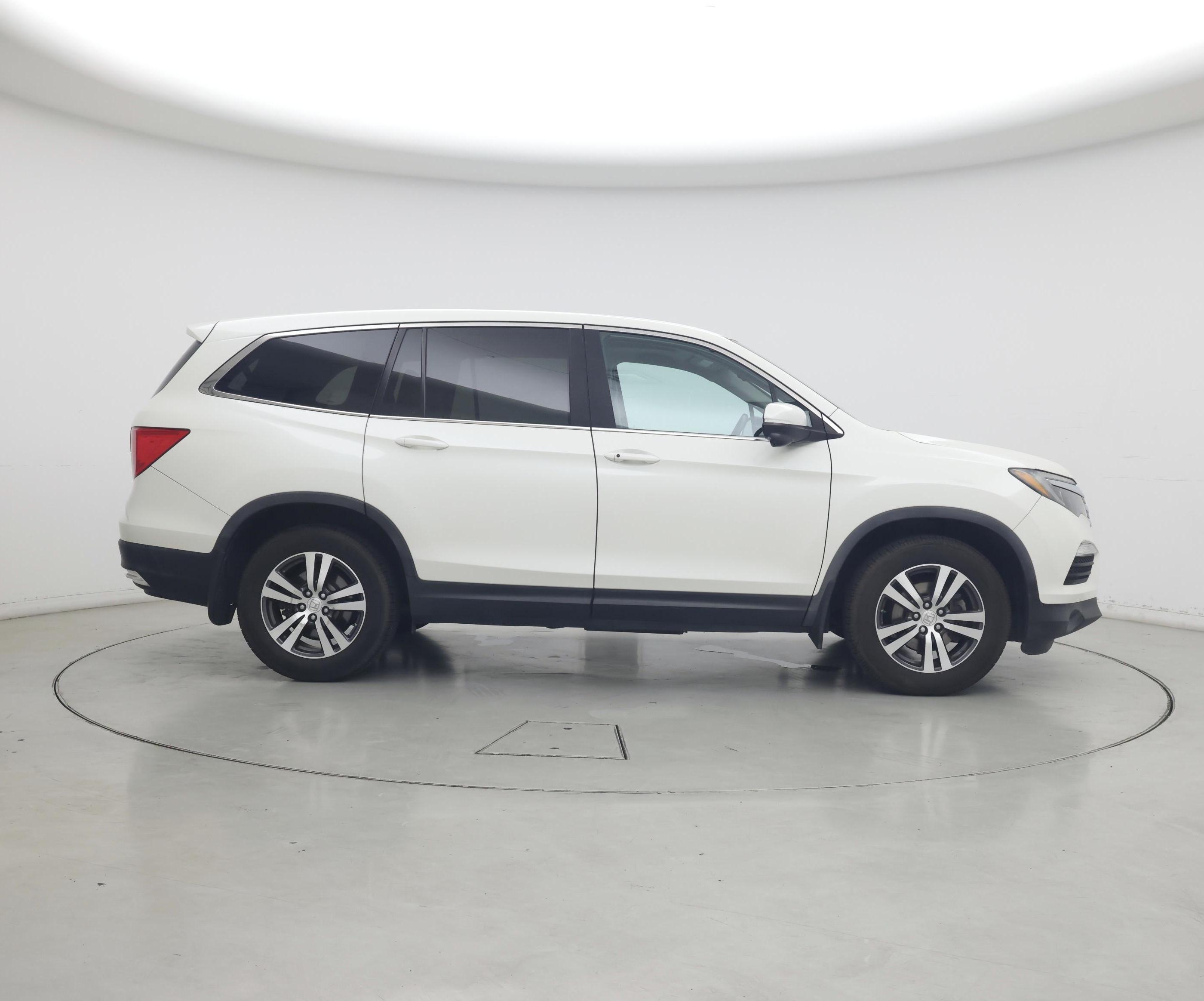Thumbnail: 2018 Honda Pilot - 7