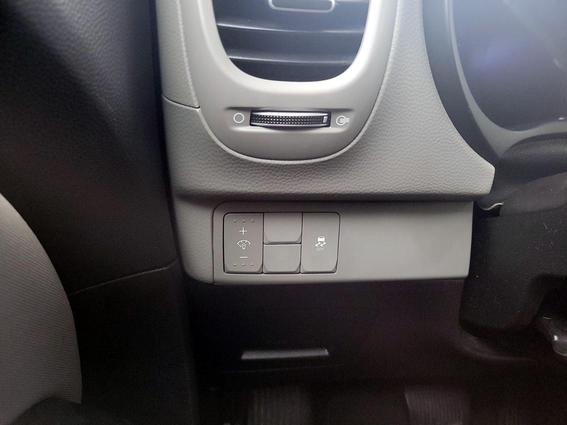 Thumbnail: 2017 Kia Soul - 14