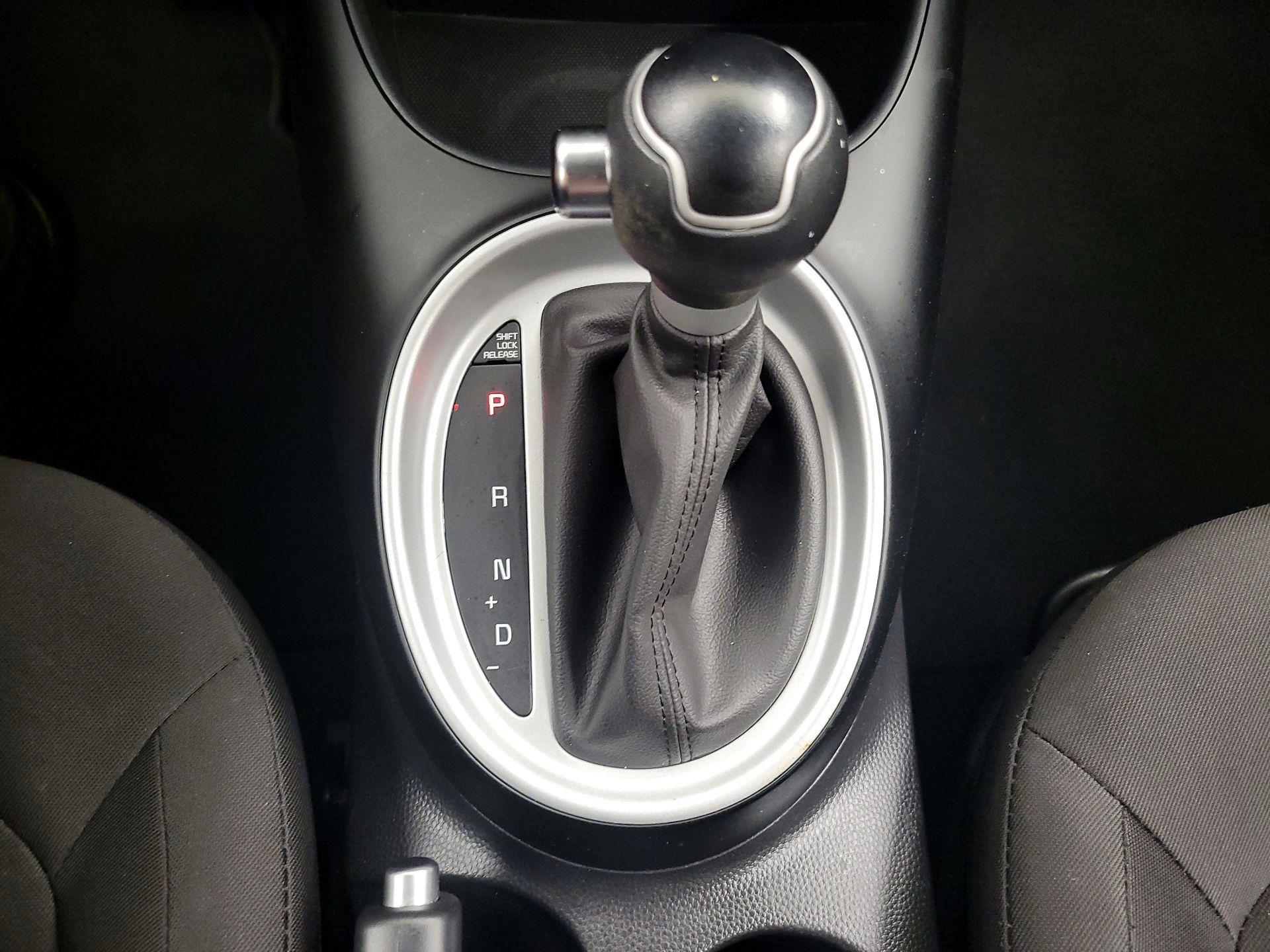 Thumbnail: 2017 Kia Soul - 17