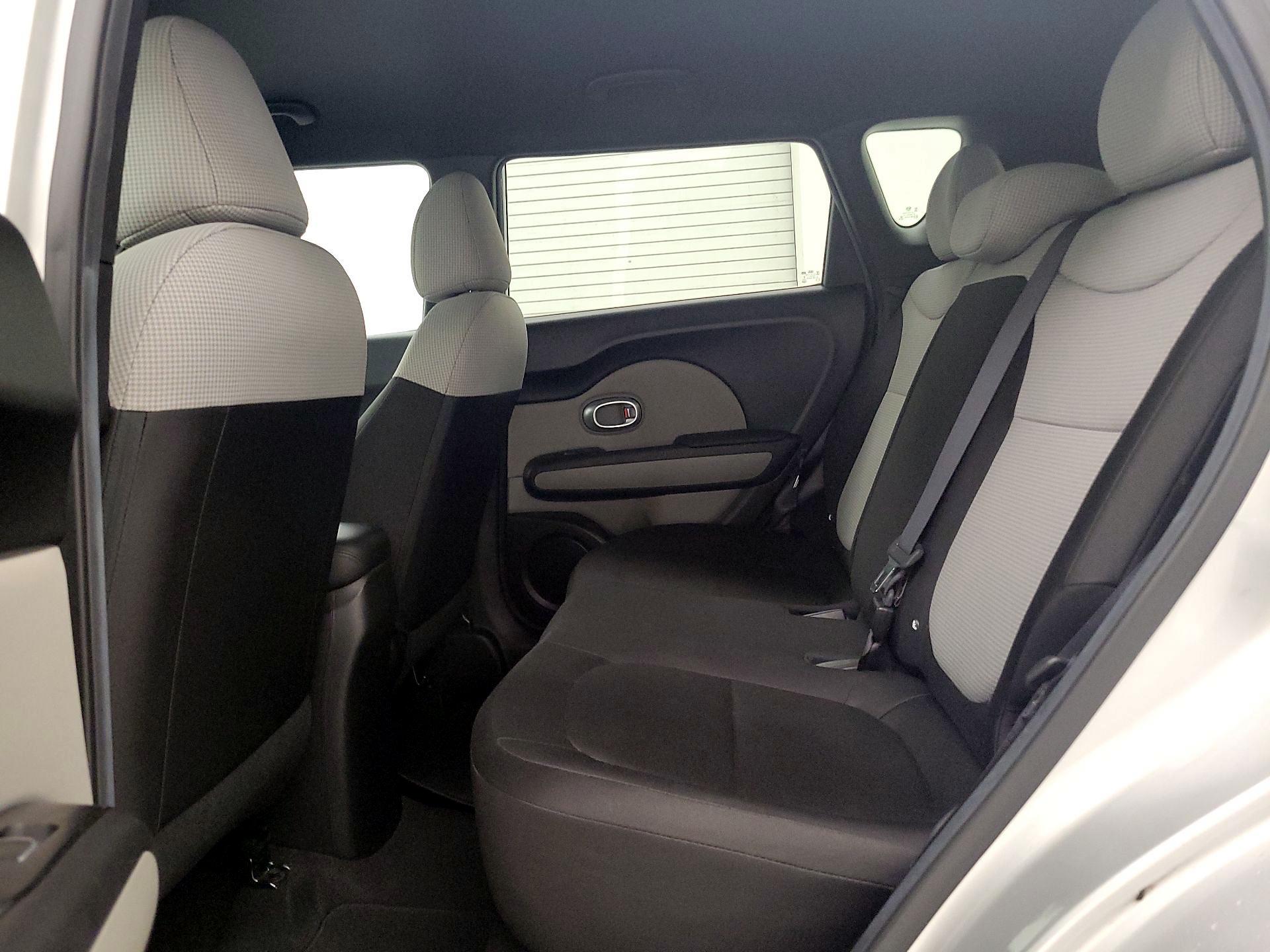 Thumbnail: 2017 Kia Soul - 19
