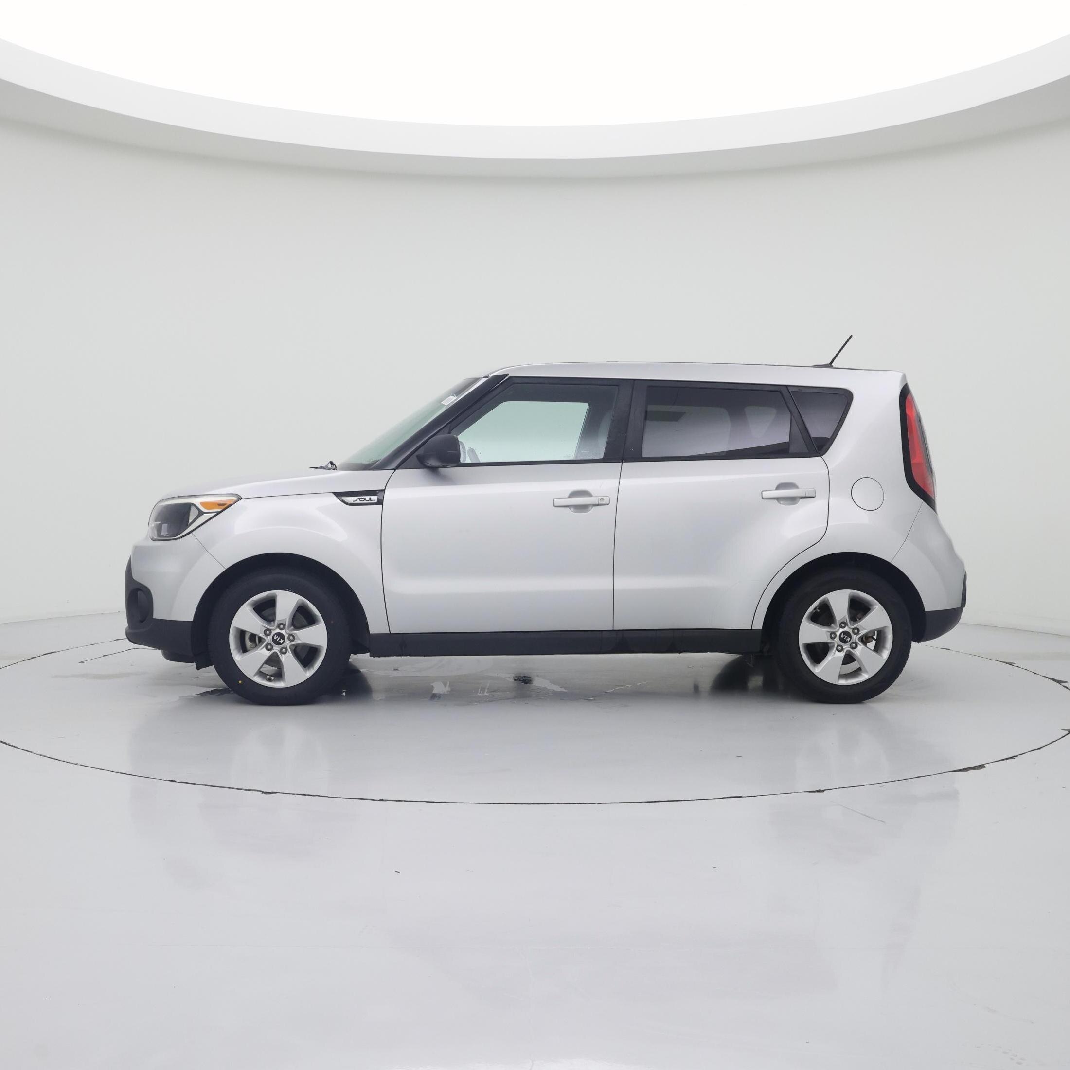 Thumbnail: 2017 Kia Soul - 3