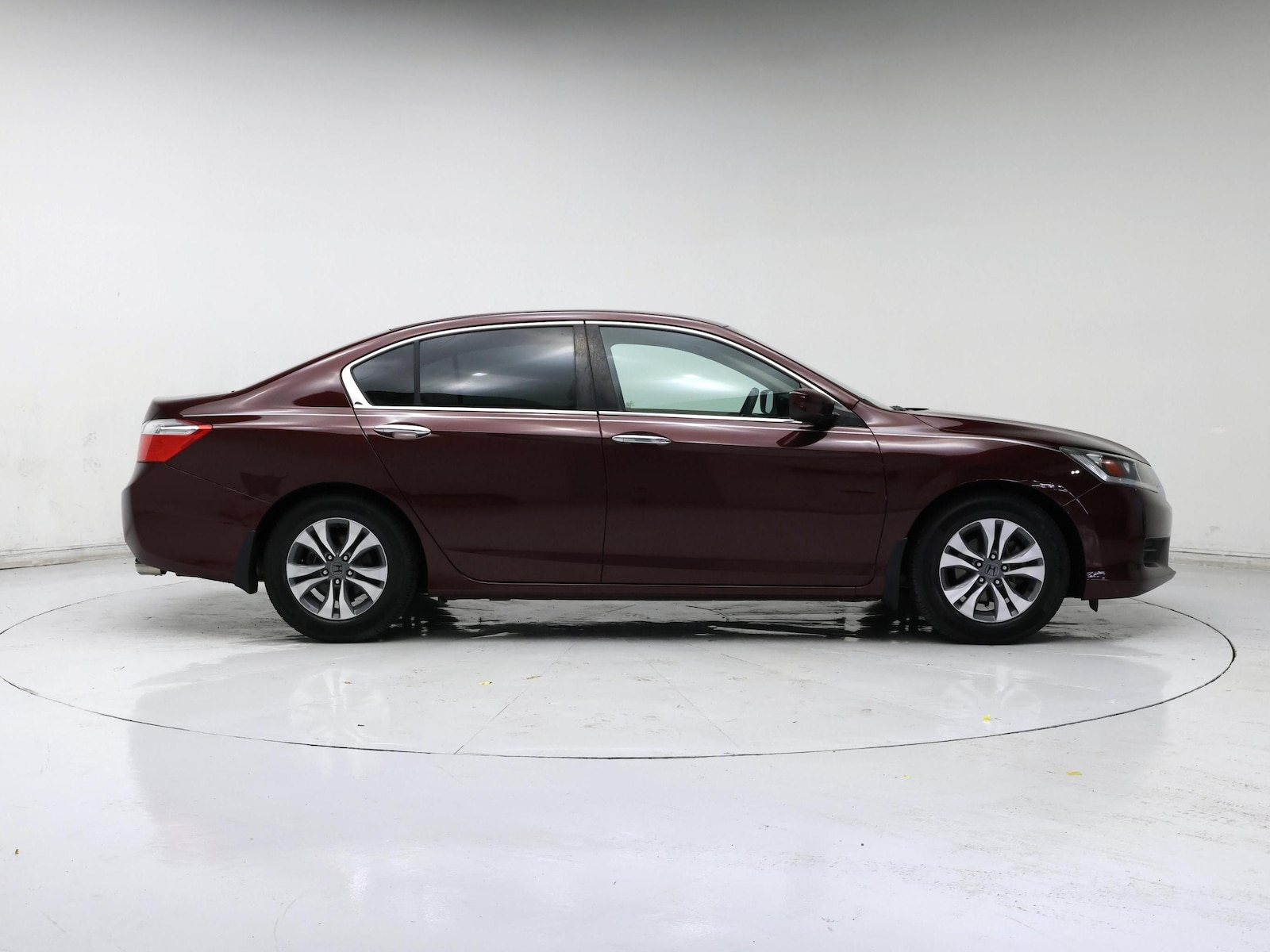2015 Honda Accord LX - Photo 8