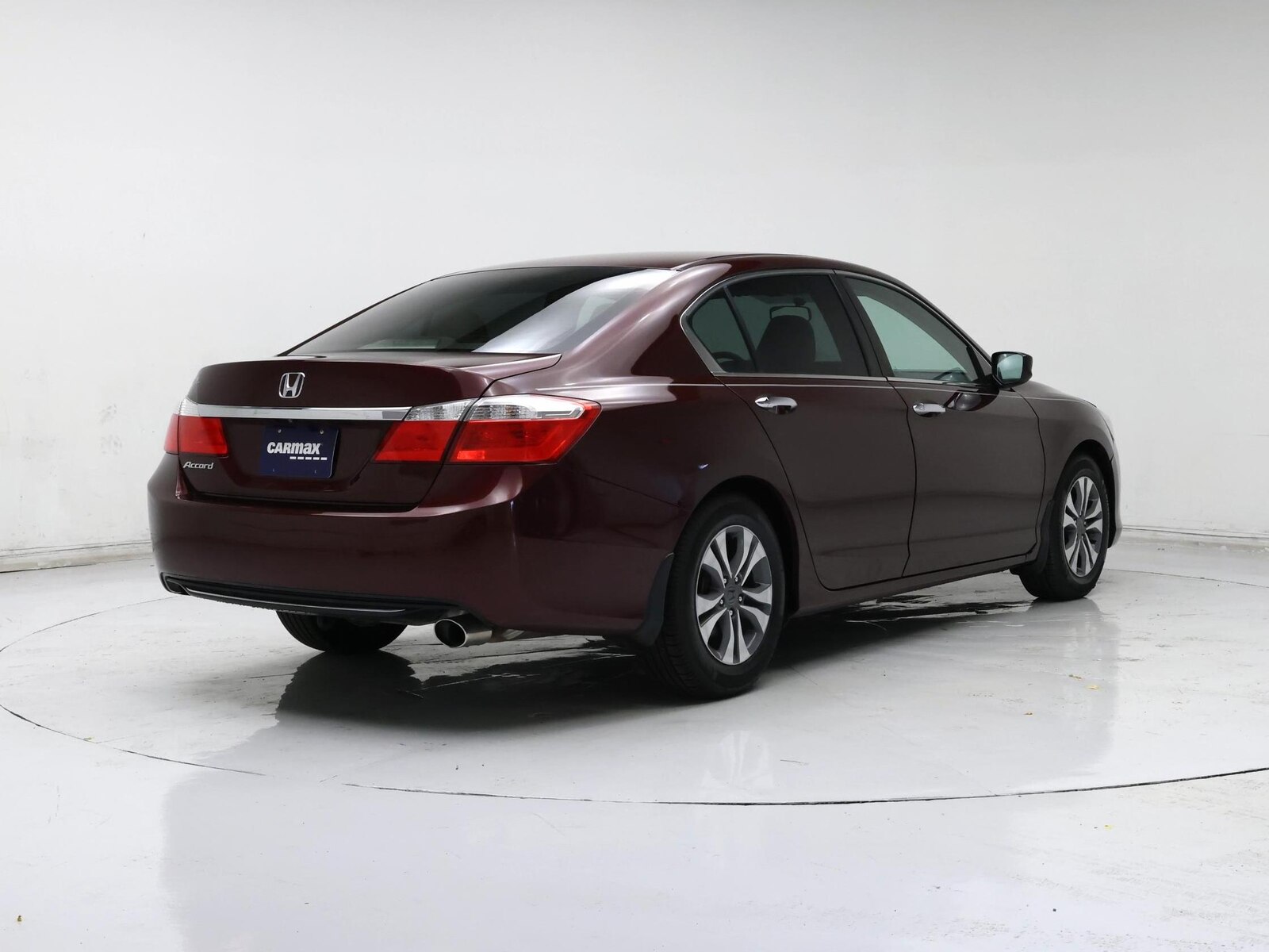 2015 Honda Accord LX - Photo 9