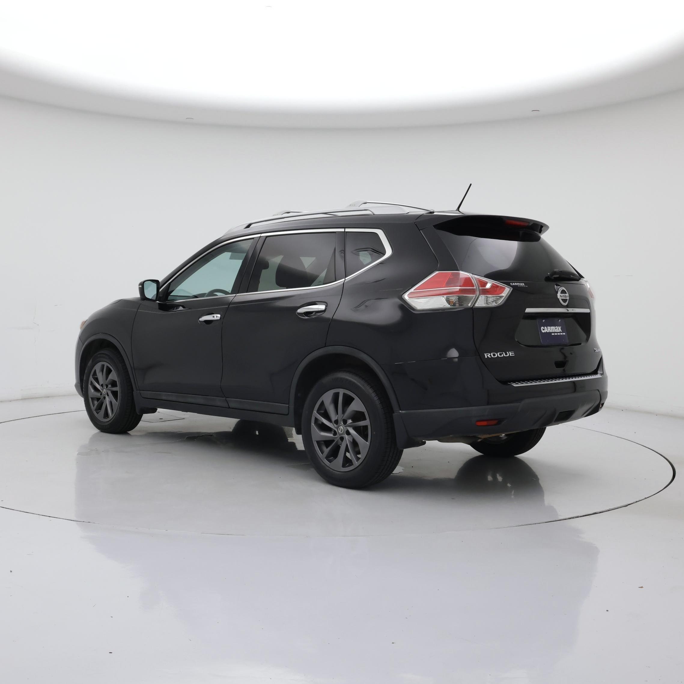 Thumbnail: 2016 Nissan Rogue - 2