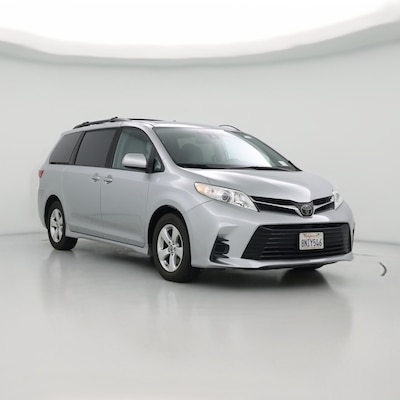 2020 Toyota Sienna LE