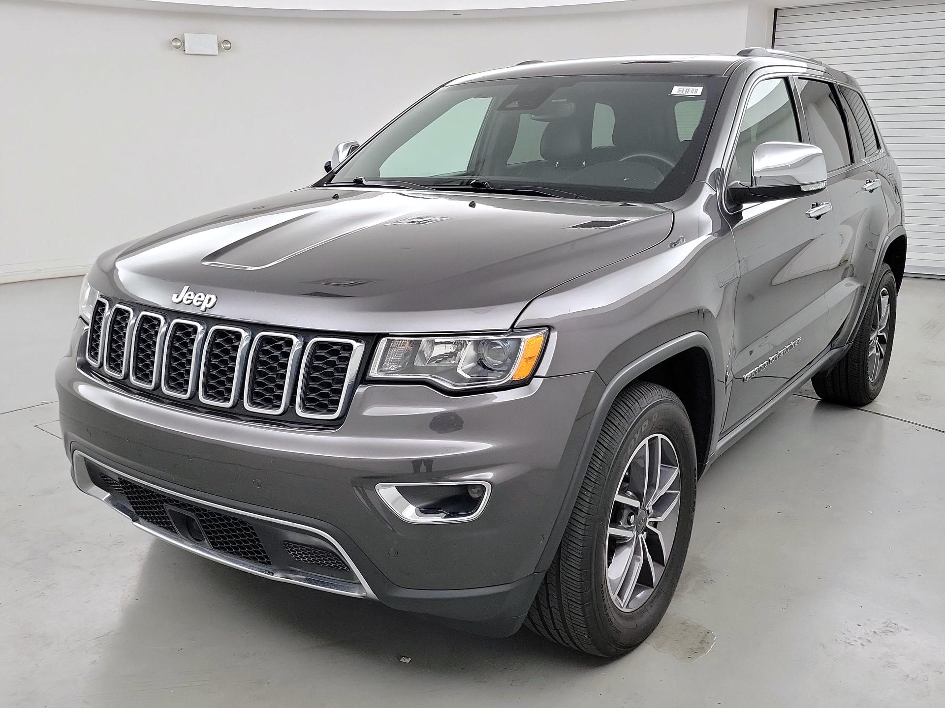 Thumbnail: 2019 Jeep Grand Cherokee - 3
