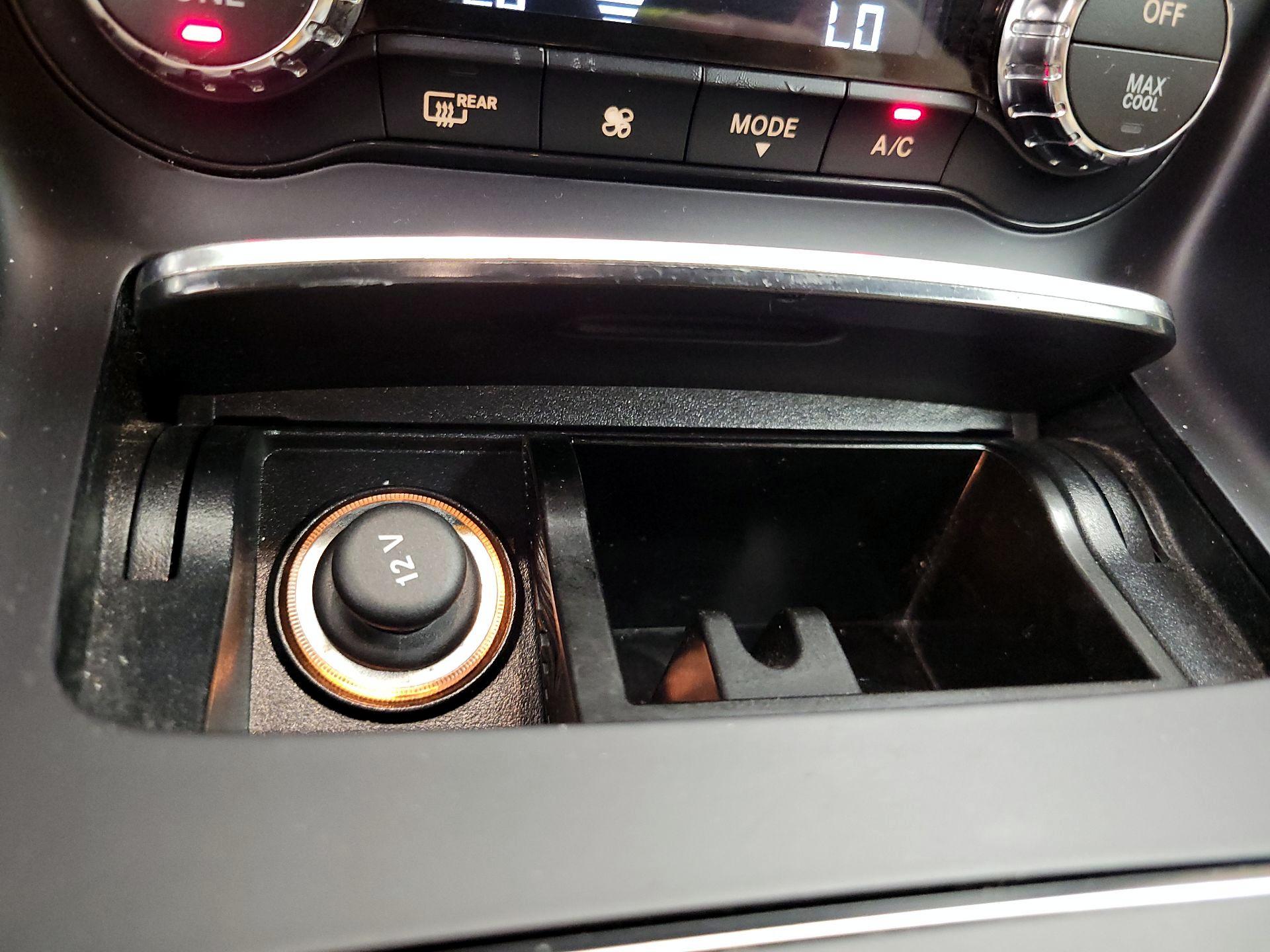 Thumbnail: 2019 Mercedes-Benz CLA - 16