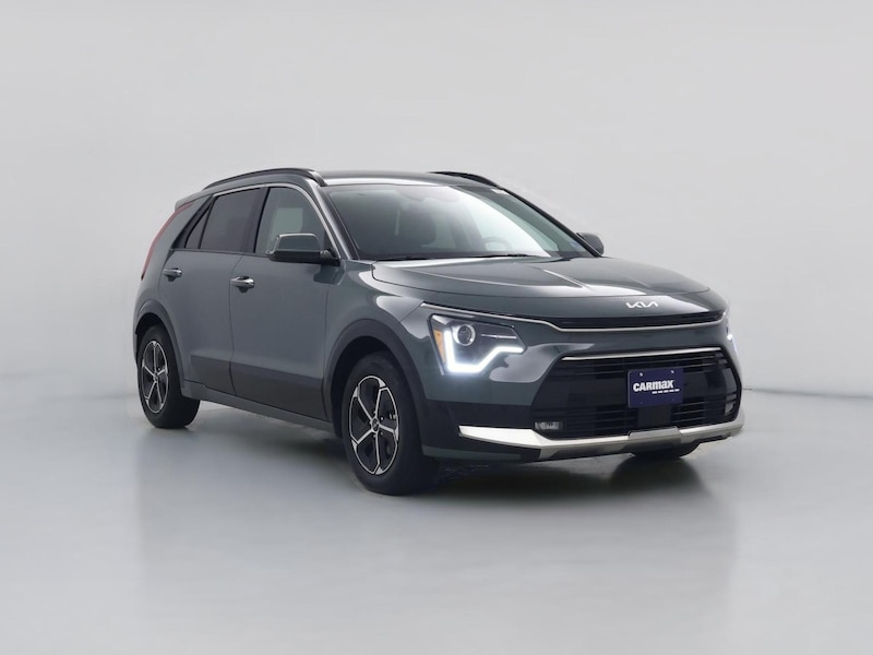 2025 Kia Niro SX