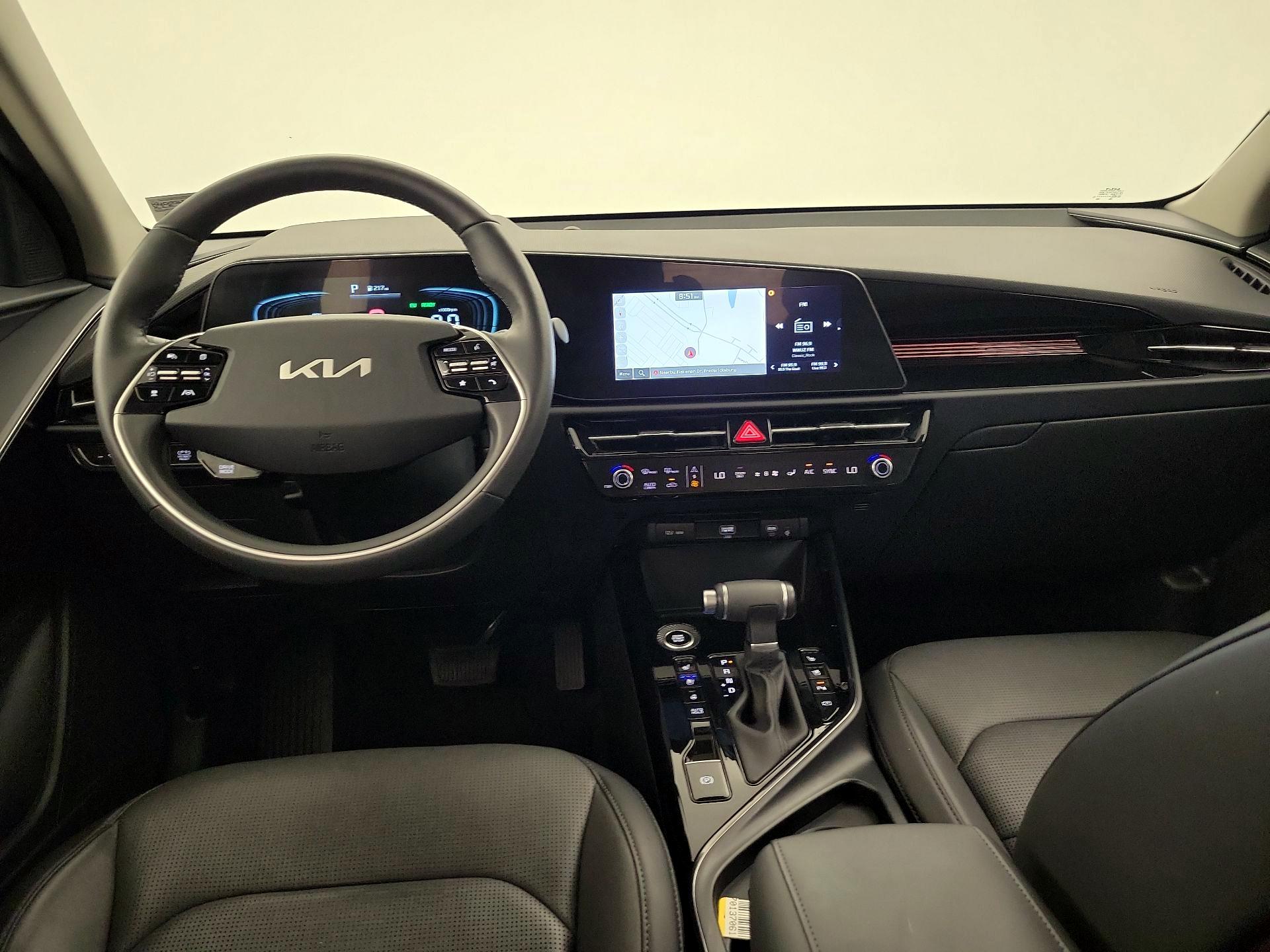 Thumbnail: 2025 Kia Niro - 9