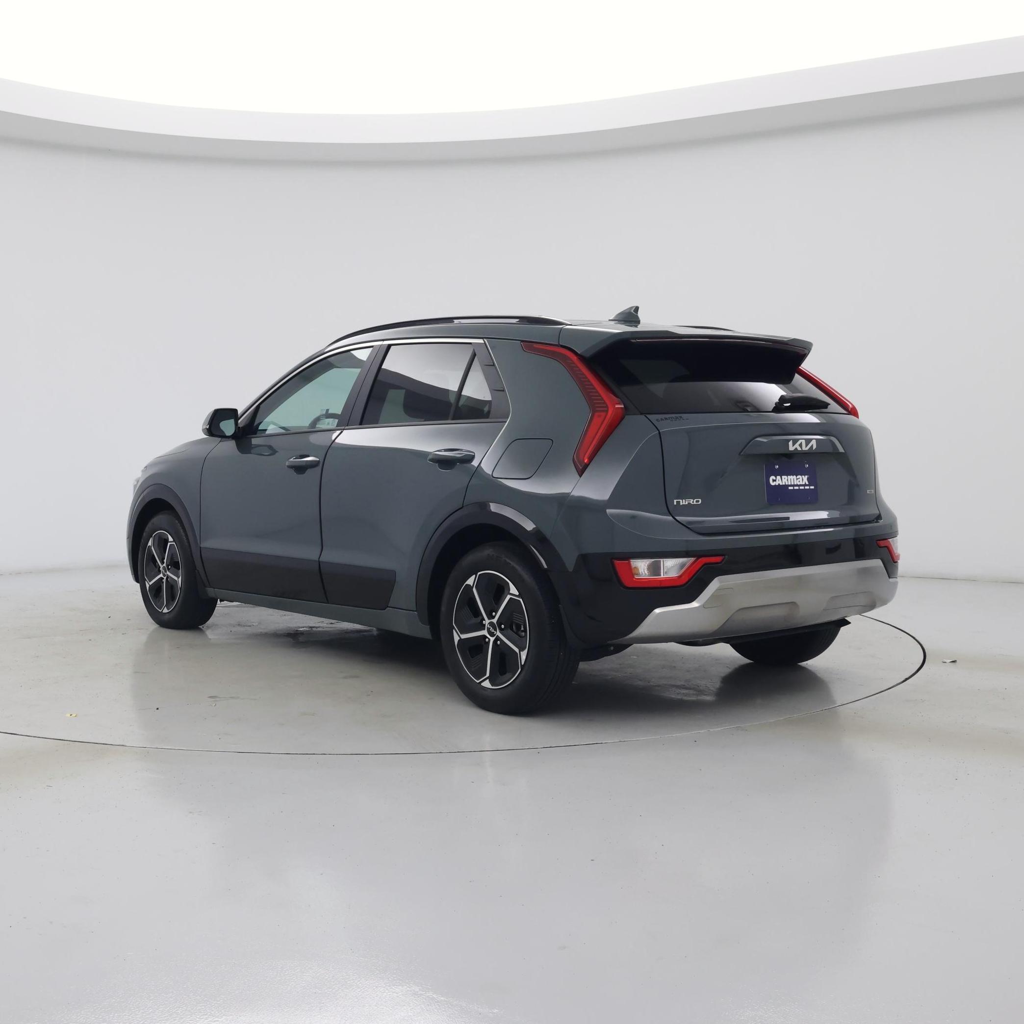 Thumbnail: 2025 Kia Niro - 2