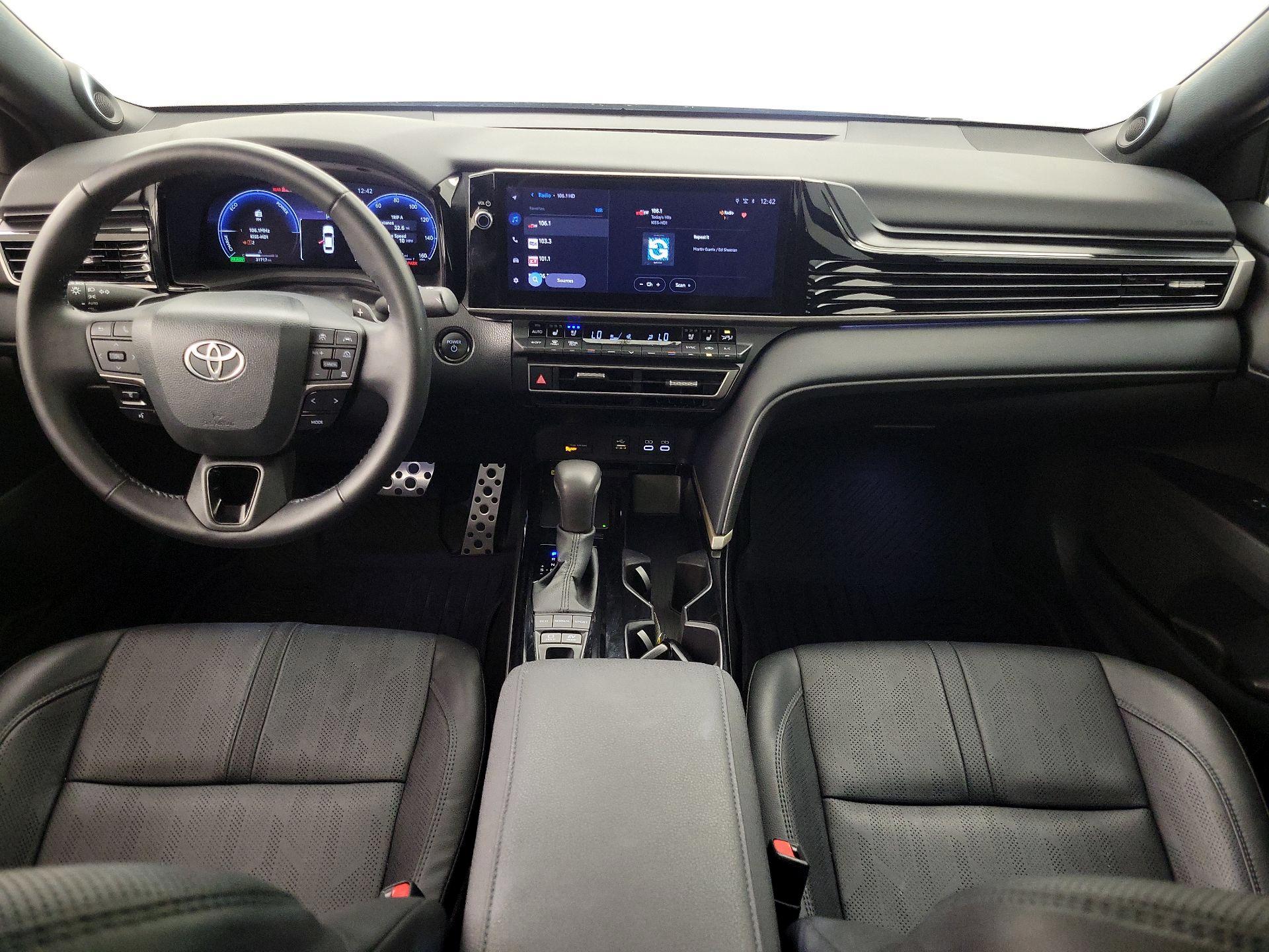 Thumbnail: 2025 Toyota Camry - 9