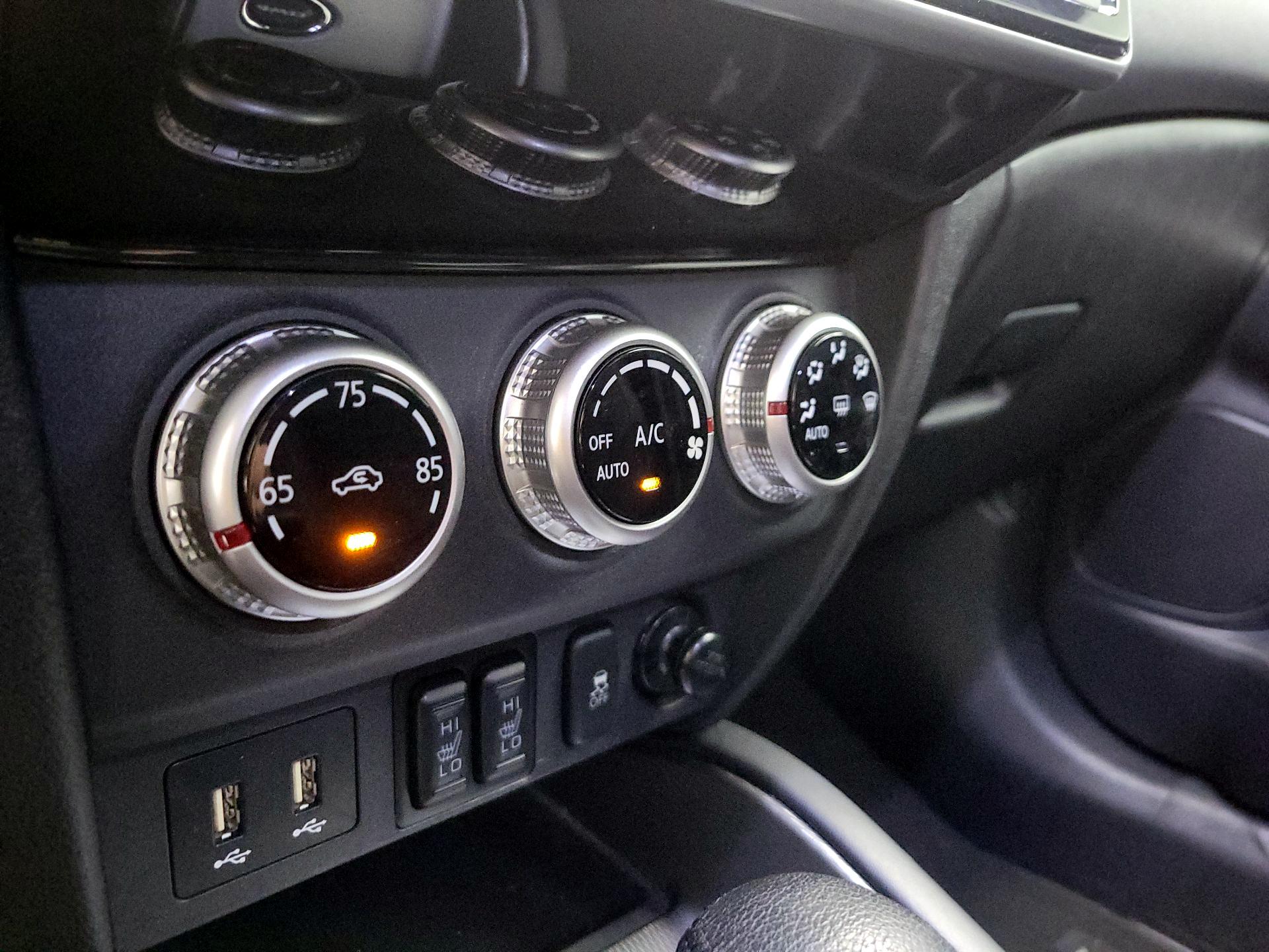 Thumbnail: 2022 Mitsubishi Outlander Sport - 14