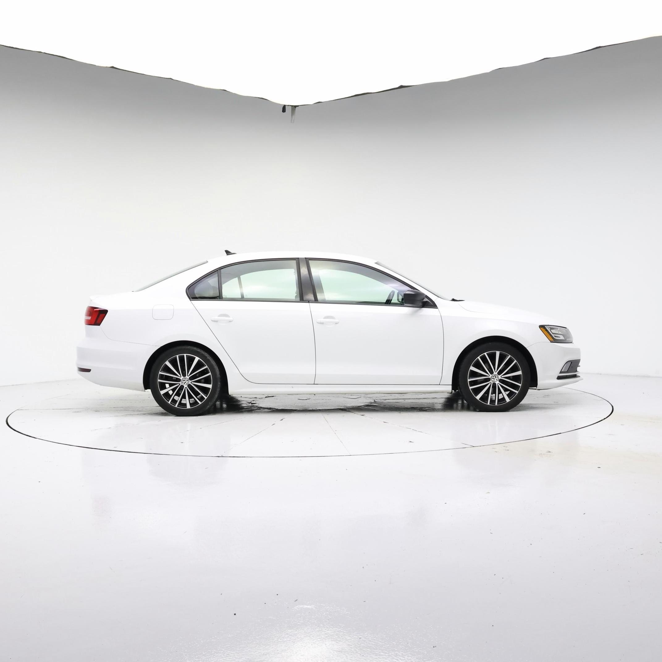 Thumbnail: 2015 Volkswagen Jetta - 7