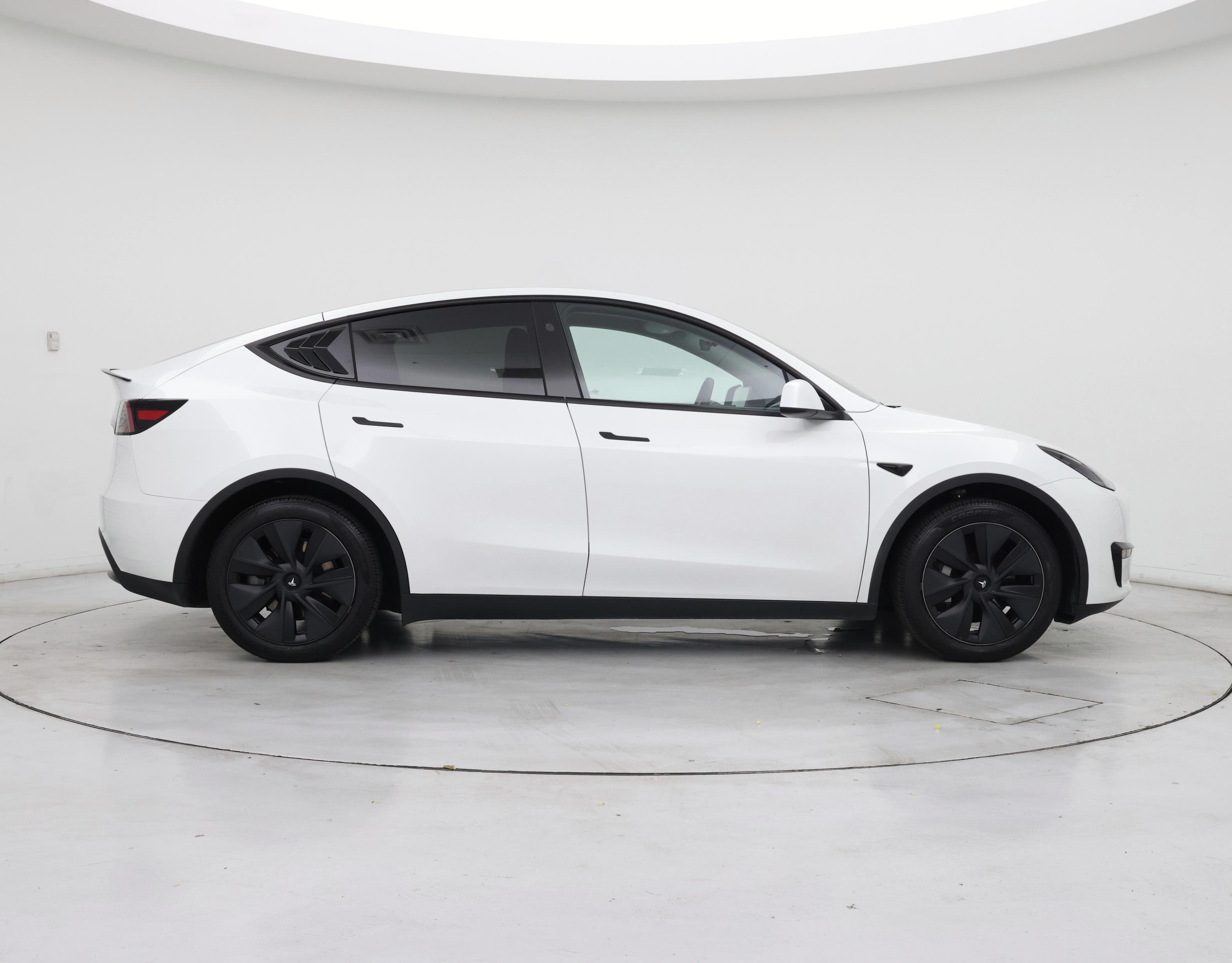Thumbnail: 2025 Tesla Model Y - 7