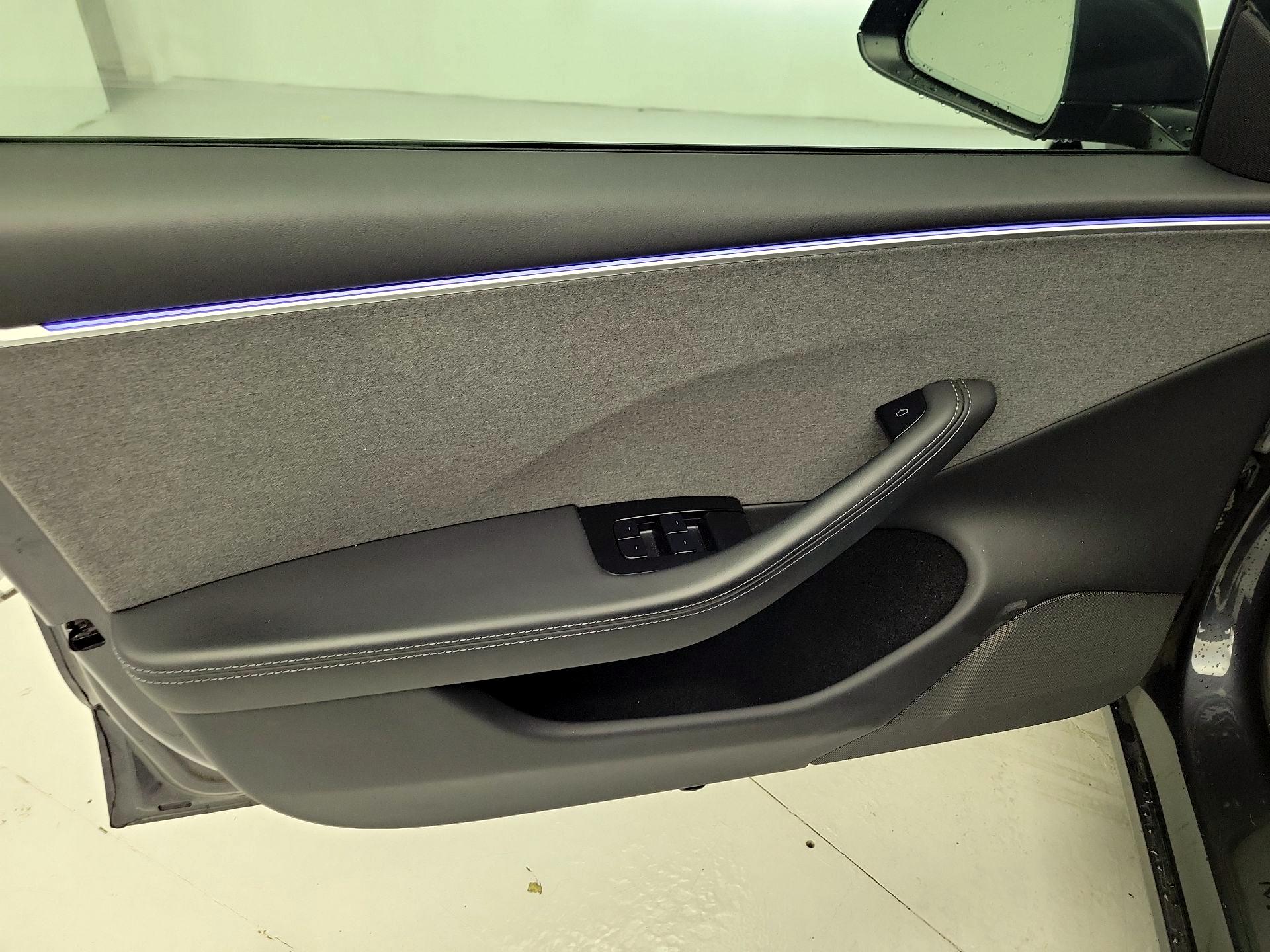 Thumbnail: 2024 Tesla Model 3 - 12