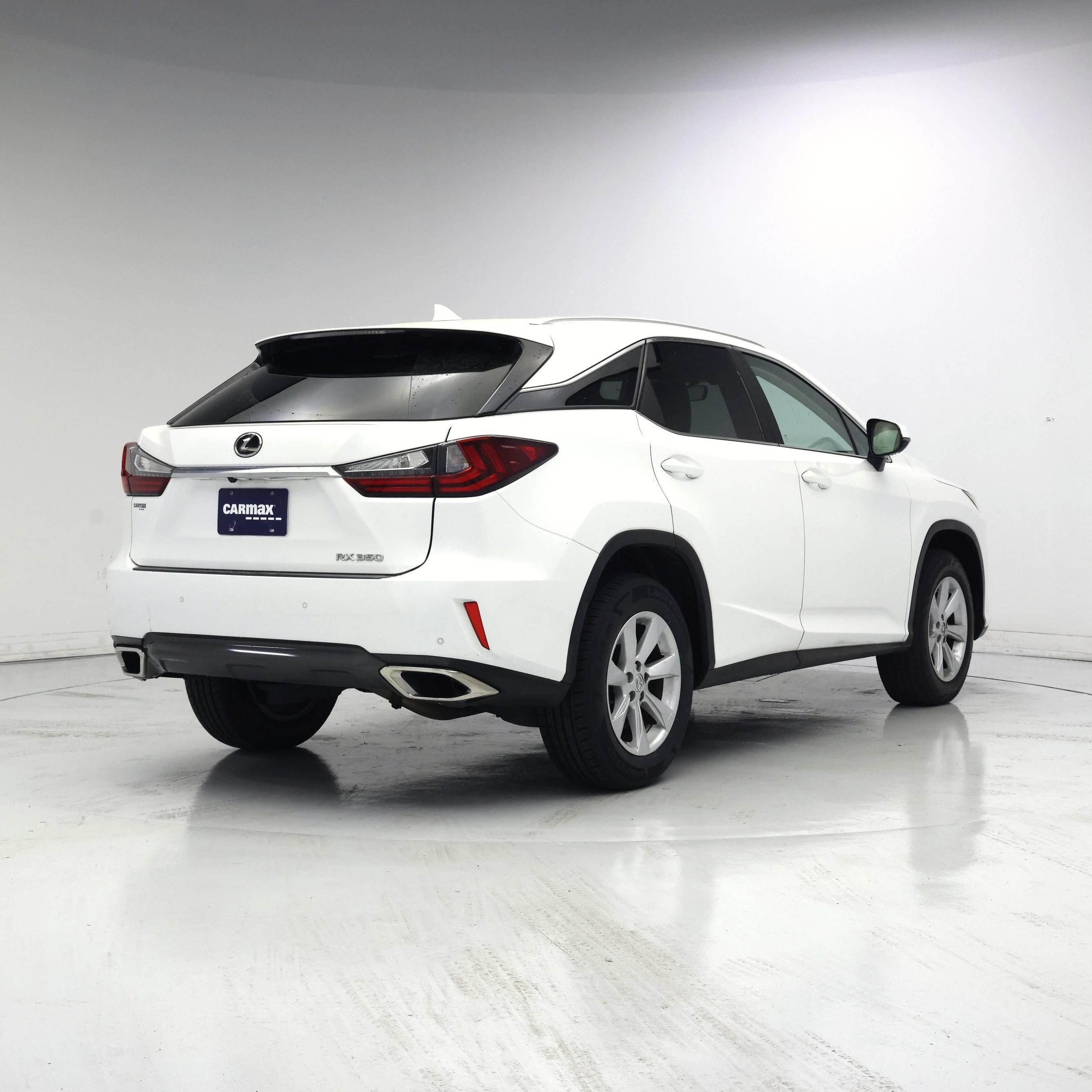Thumbnail: 2016 Lexus RX - 8